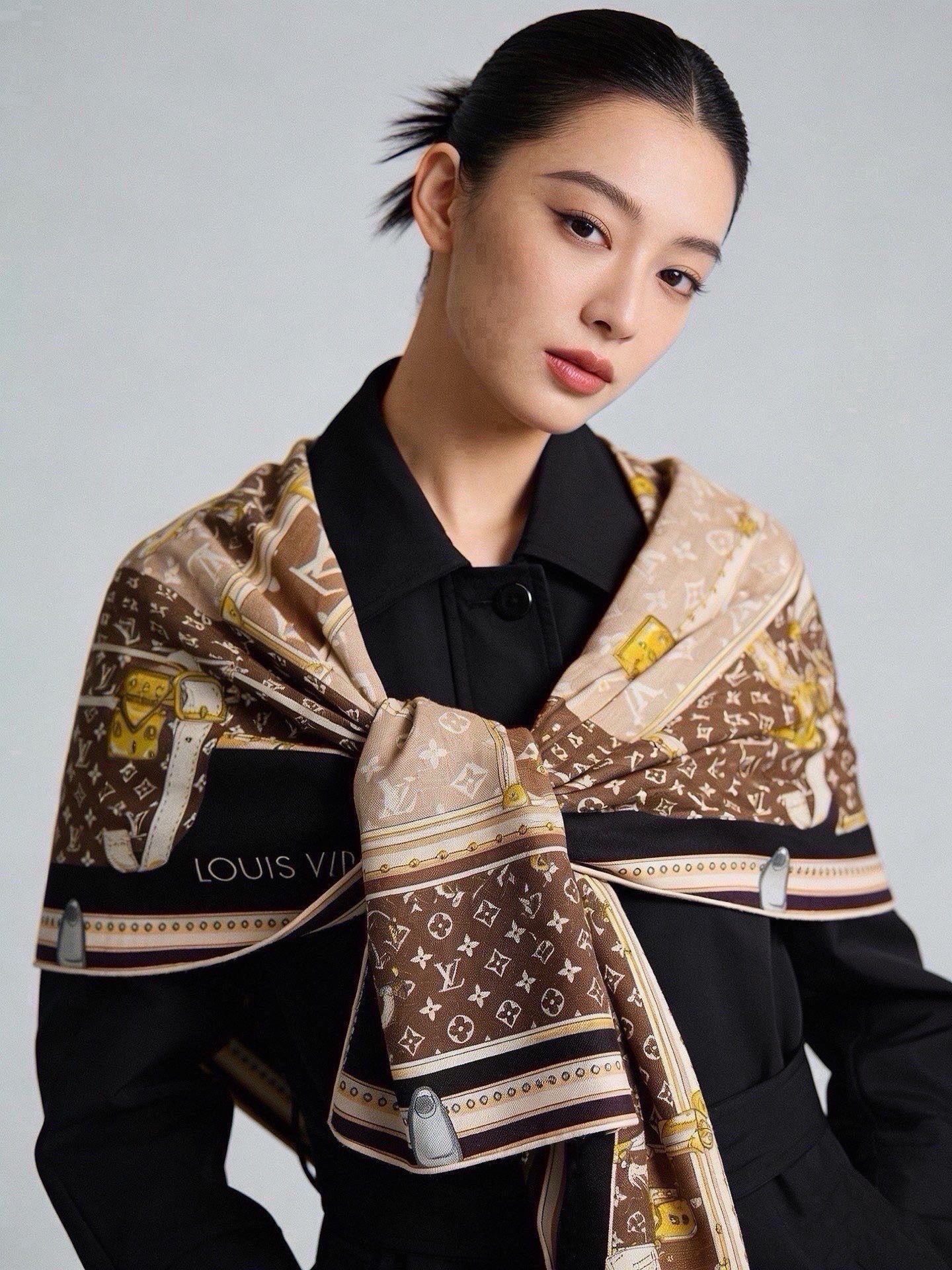 🆕  MY NEVERFULL 140丝绒方巾 【140顶级丝绒双面同色】 My Neverfull 丝绒方巾回溯 Ne
