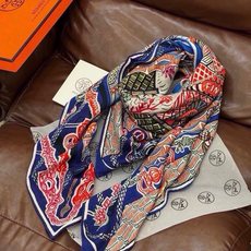 🆕 新款 秋冬搭配利器❗️顶级双面同色真丝羊绒披肩!!点睛精彩,图案和配色都超级喜欢,又一款双面配色工艺设计的丝绒披肩 🆕 新款 秋冬搭配利器❗️顶级双面同色真丝羊绒披肩!!点睛精彩,图案和配色都超级喜欢,又一款双面配色工艺设计的丝绒披肩