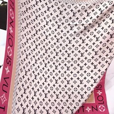 🆕 MONOGRAM INFINITY 140丝绒方巾 【140顶级丝绒双面同色】 Monogram Infinit 🆕 MONOGRAM INFINITY 140丝绒方巾 【140顶级丝绒双面同色】 Monogram Infinit