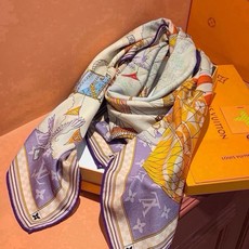 🆕 LV x TM 140披肩 【140顶级丝绒双面同色披肩】 本款L Multicolor披肩出自路易威登与知名日本 🆕 LV x TM 140披肩 【140顶级丝绒双面同色披肩】 本款L Multicolor披肩出自路易威登与知名日本