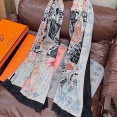 🆕 会发光发亮的围巾 羊绒新款🆕👏买了都说好看‼️推荐💕爱马仕羊绒方巾,顶级工艺超值‼️爱马仕专柜爆款🎁💟立体呈现图 🆕 会发光发亮的围巾 羊绒新款🆕👏买了都说好看‼️推荐💕爱马仕羊绒方巾,顶级工艺超值‼️爱马仕专柜爆款🎁💟立体呈现图