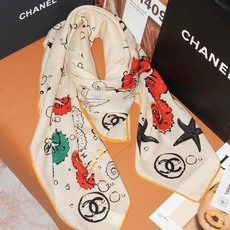 🆕 Chanel 🌊✨🐚💙Coco Beach 140双面丝绒披肩 26秋冬新品~ 被它的印花治愈,Coco Bea 🆕 Chanel 🌊✨🐚💙Coco Beach 140双面丝绒披肩 26秋冬新品~ 被它的印花治愈,Coco Bea