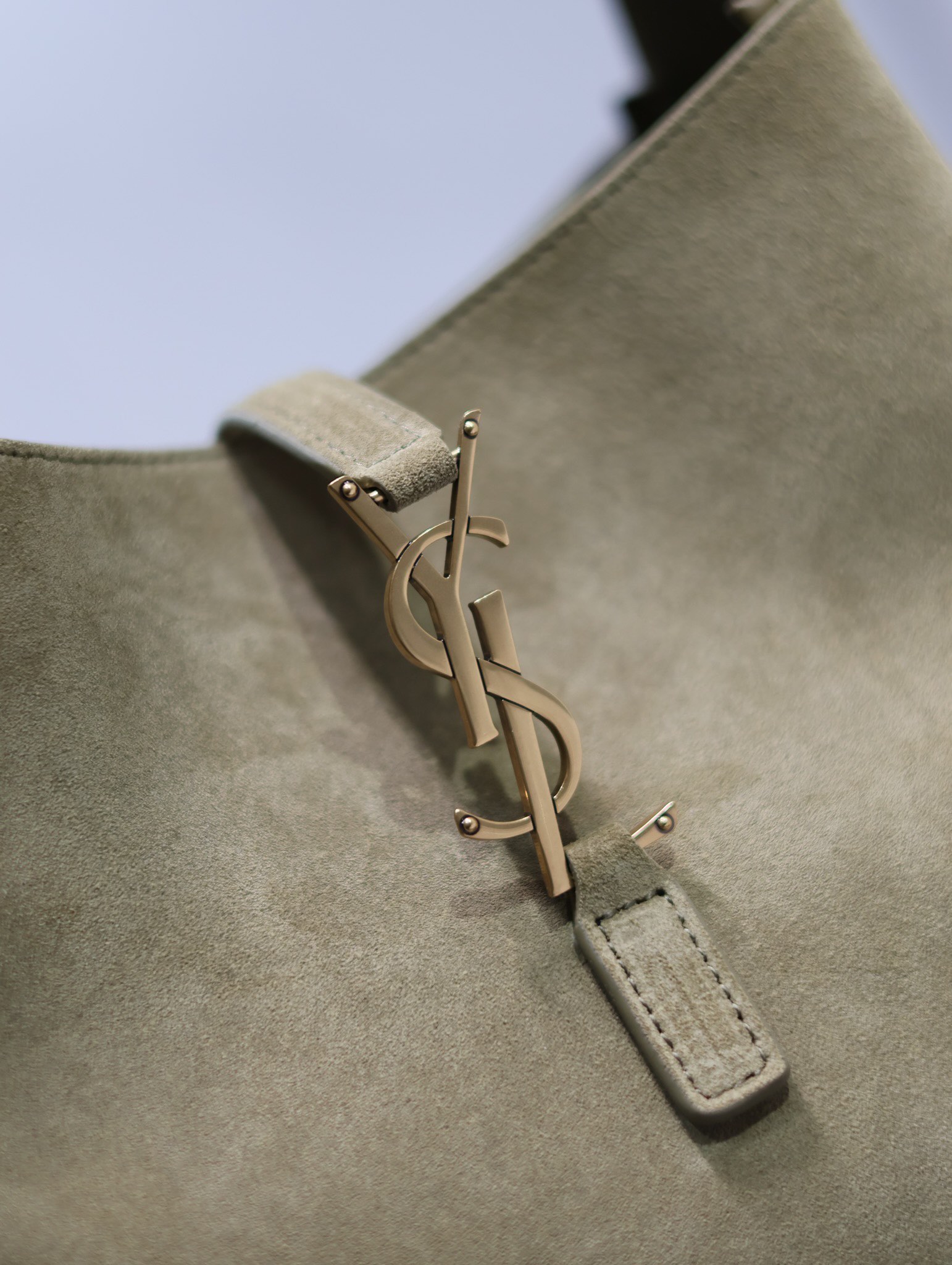 Saint Laurent Ysl original leather army green frosted cowhide