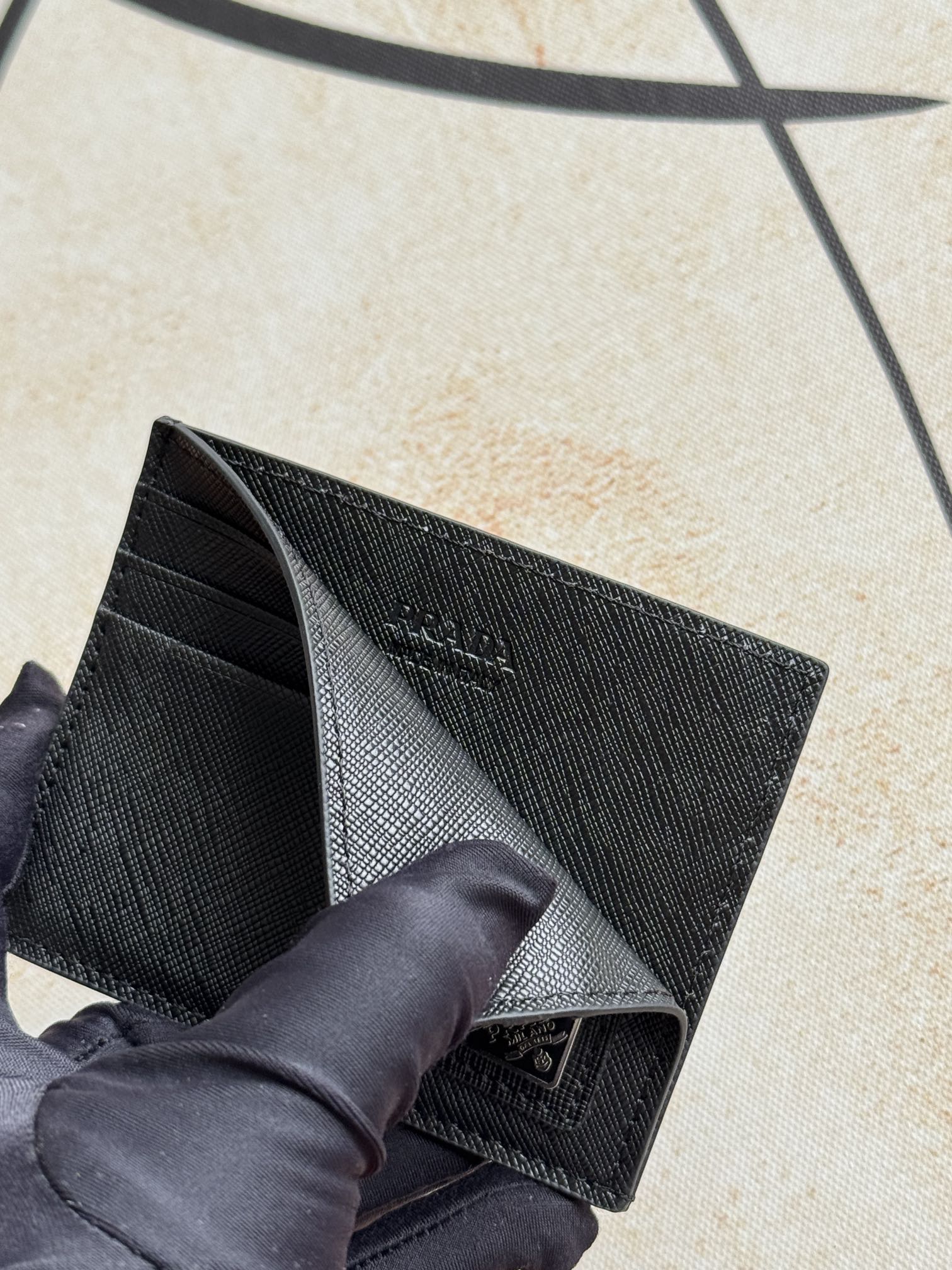 Prada Card Holder Men's Leather Wallet Credit Card Case - Black 7 i1727075018 6825 2
