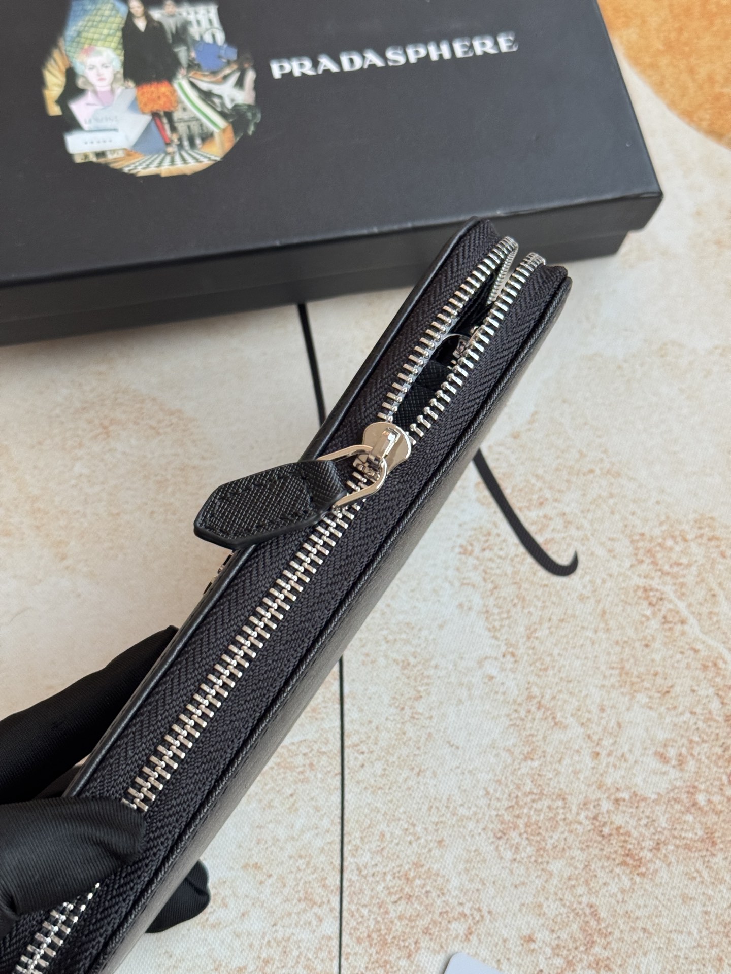 ZPクラシック小型単拉链財布 - イタリア製高品質レザー