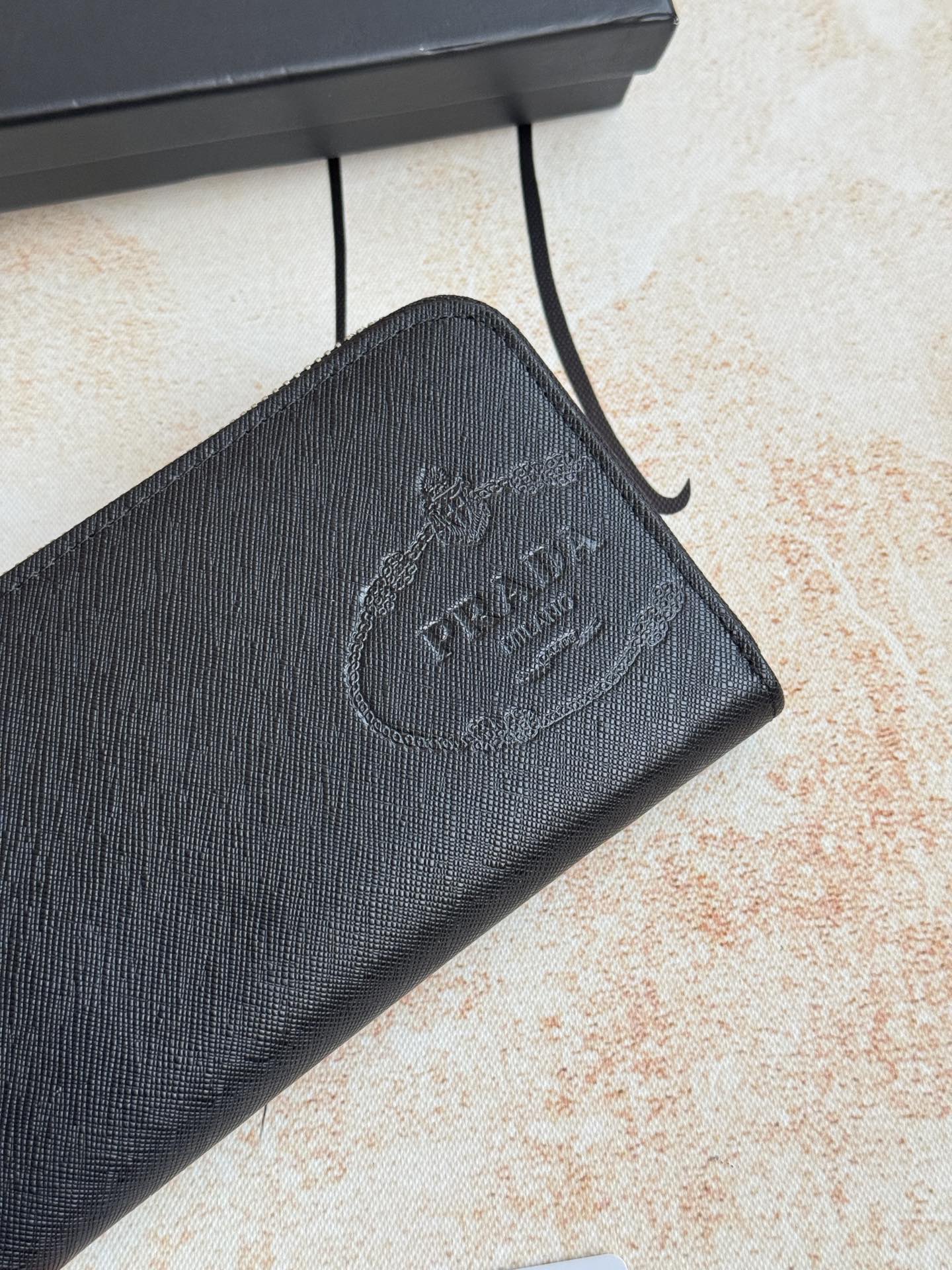 ZPクラシック小型単ラウンドファスナー財布 ブルー