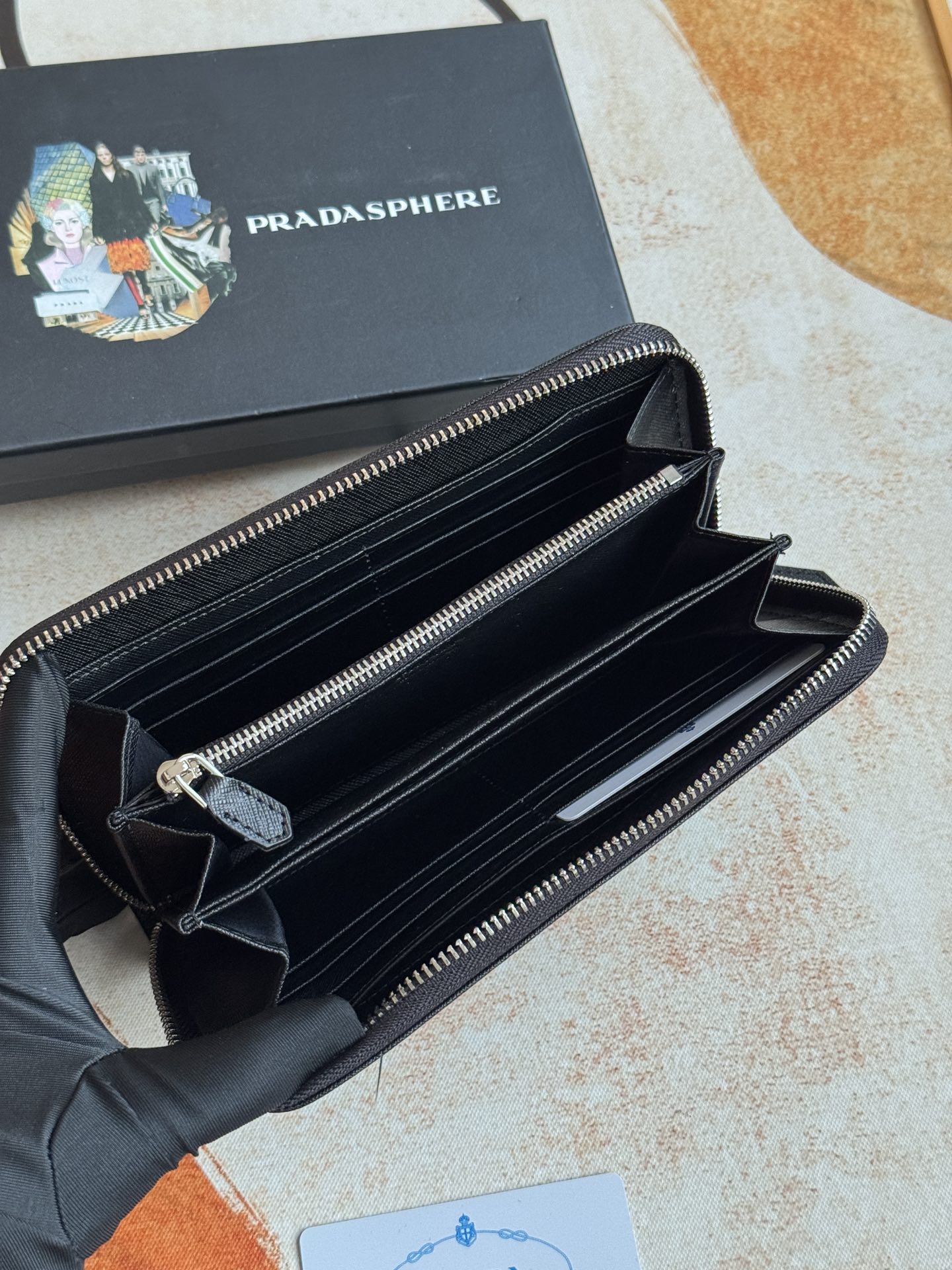 ZPクラシック小型単ラウンドファスナー財布 ブルー