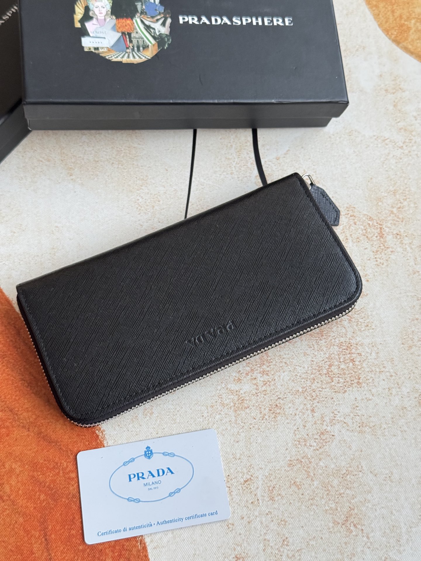 ZPクラシックデザイン小型ラウンドジッパー財布 - イタリア製牛革使用