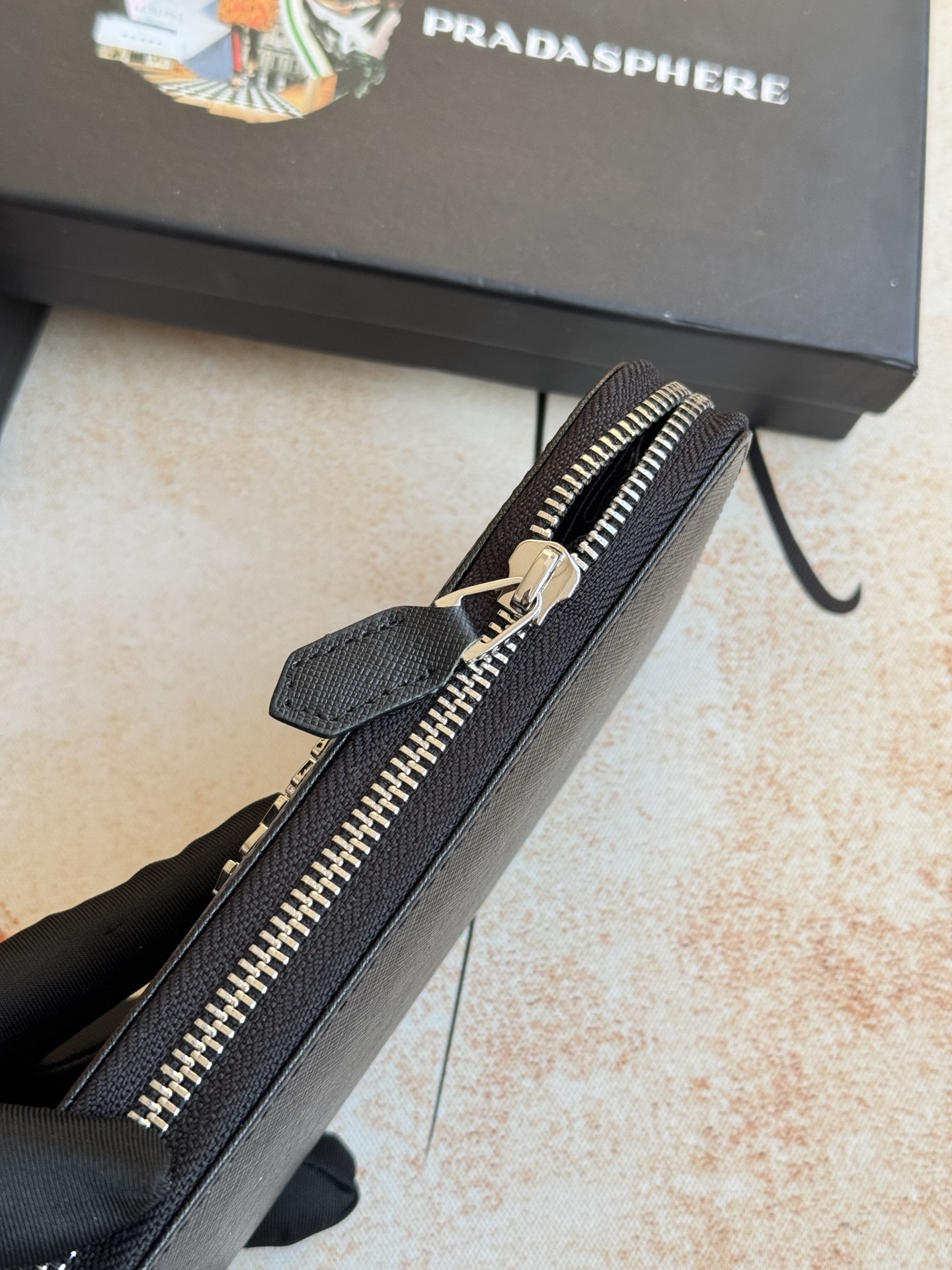 ZPクラシック単拉链財布 - イタリア製高品質レザー