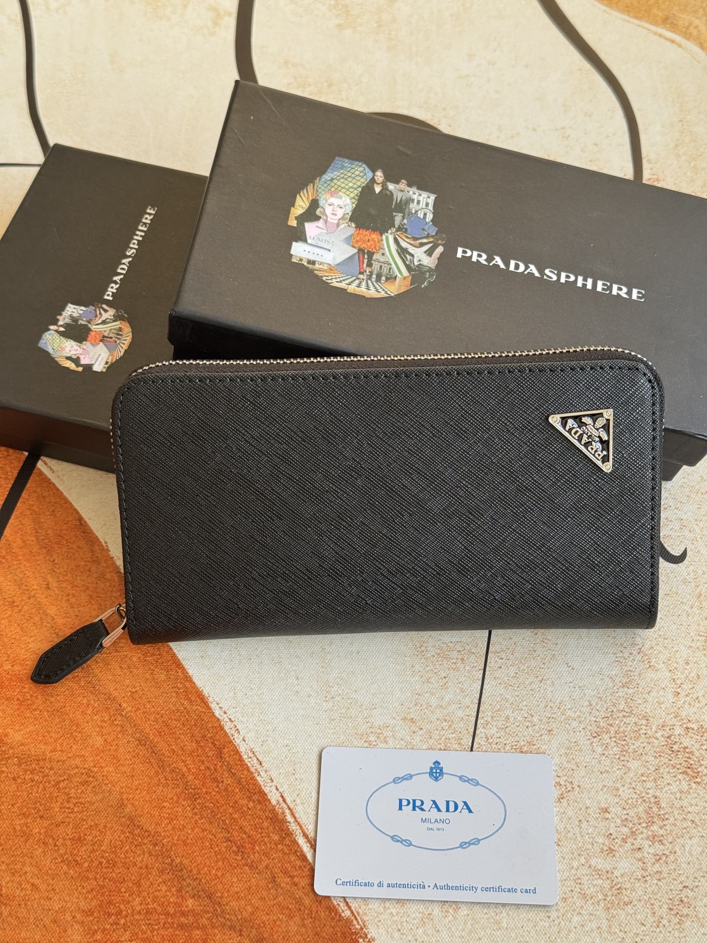 ZPクラシック小型ラウンドジッパー財布 - イタリア製レザー使用