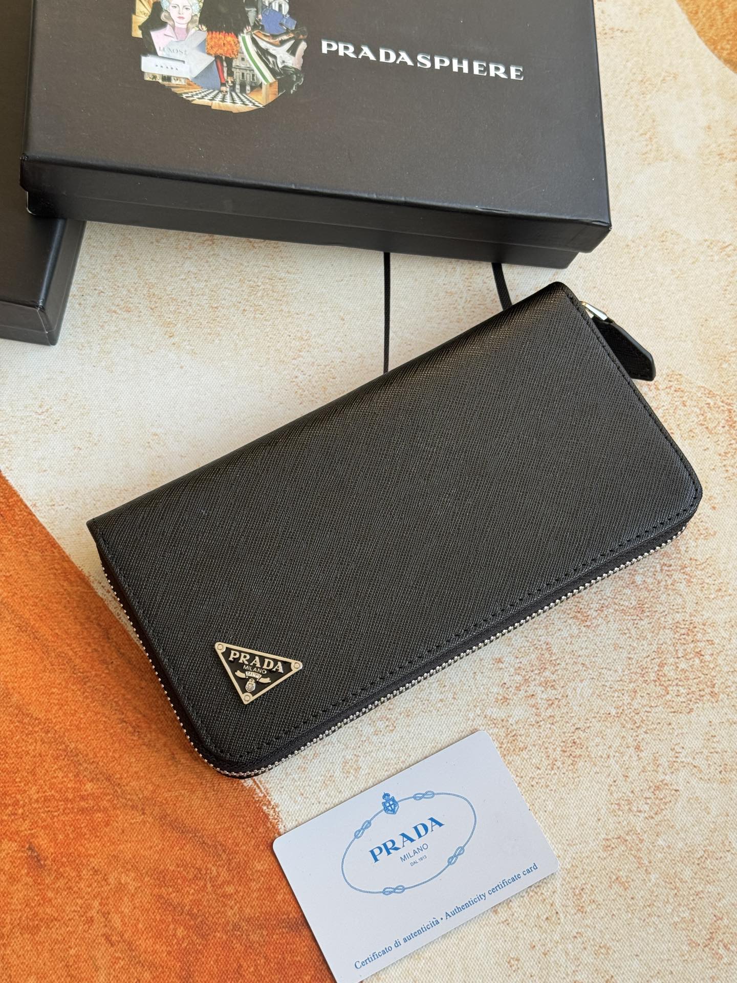 ZPクラシック小型ラウンドジッパー財布 - イタリア製レザー使用