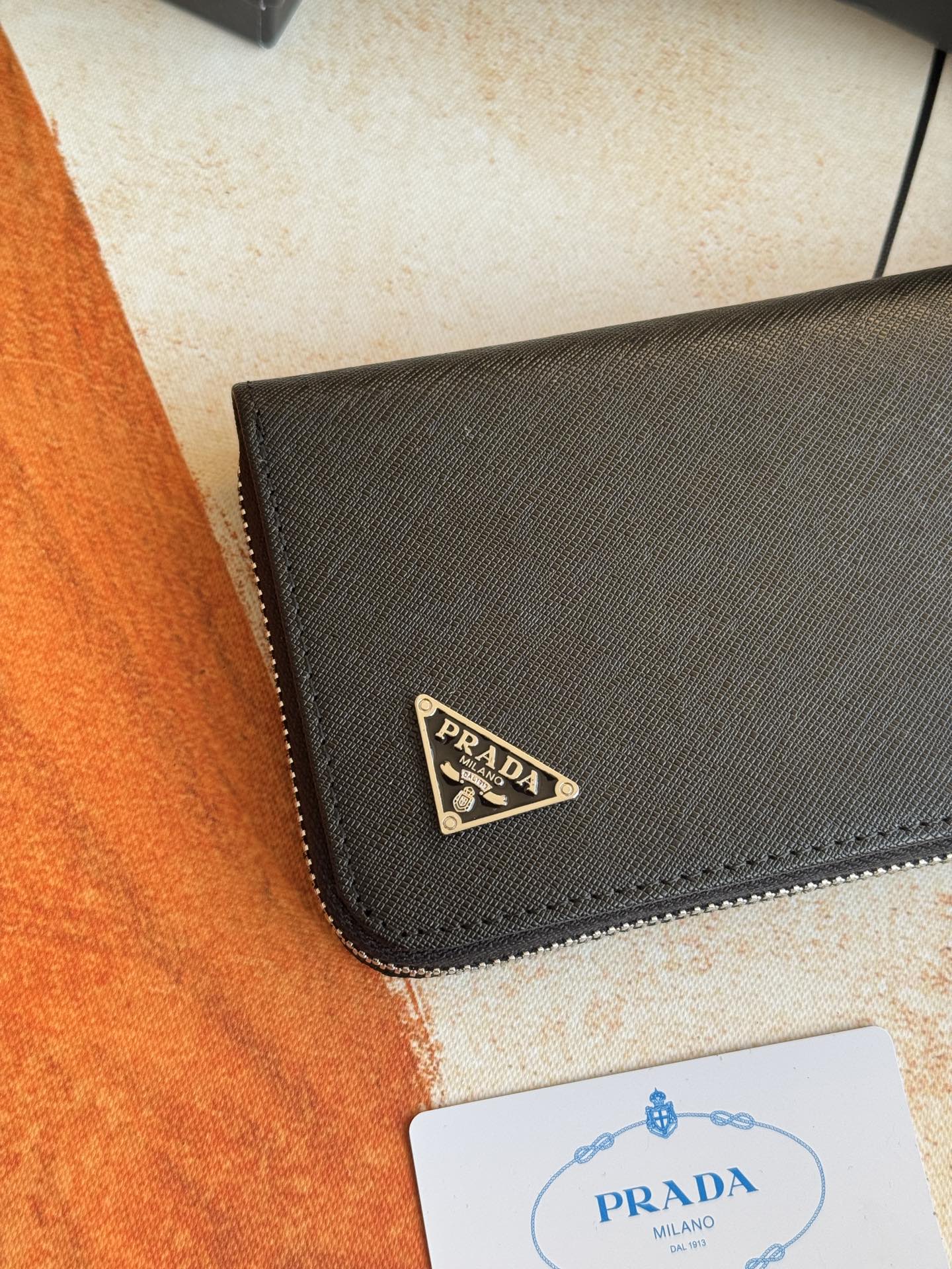 ZPクラシック小型ラウンドジッパー財布 - イタリア製レザー使用