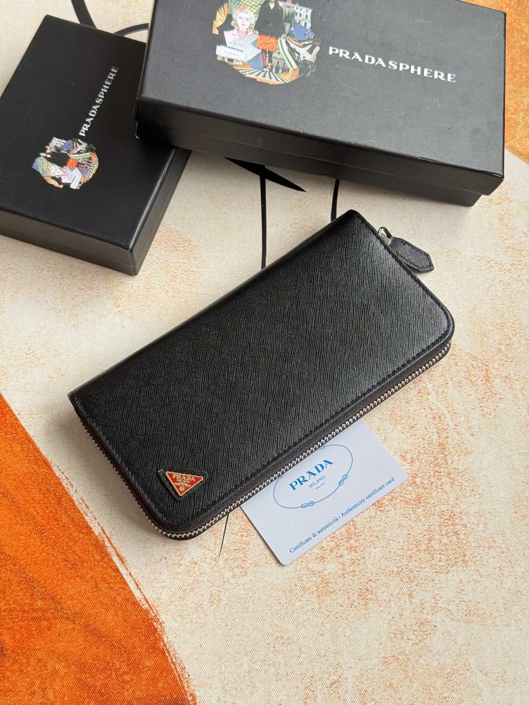 ZPクラシック小型単ラウンドファスナー財布 - イタリア製牛皮使用