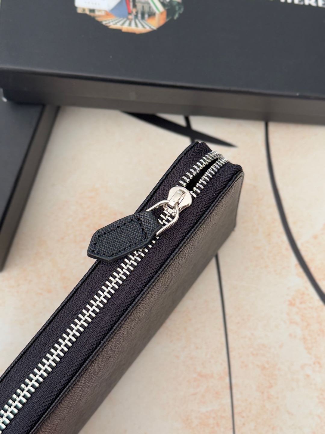 ZPクラシック小型単拉链財布 - イタリア製牛皮使用