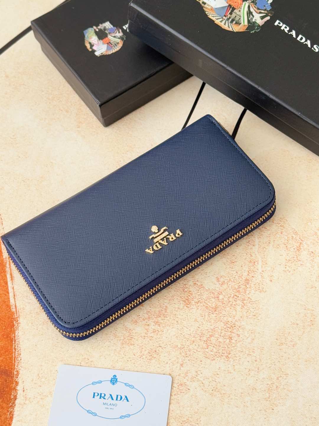 ZPクラシック小型単ラウンドジップ財布 - イタリア製の高級牛革使用