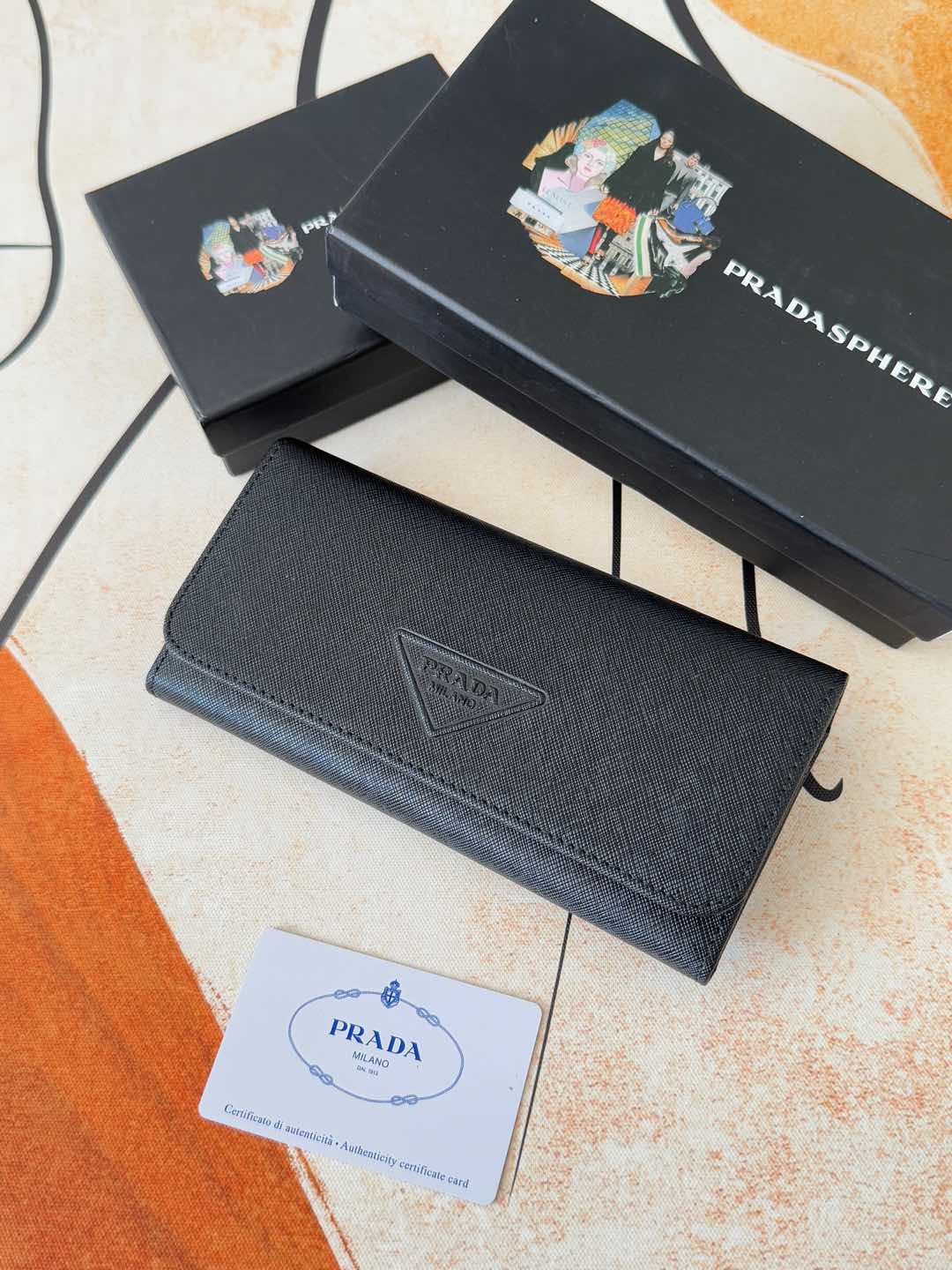 プラダ LM1132 クラシックバック 最高品質