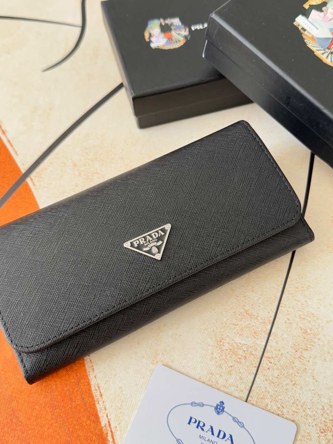 プラダ LM1132 ショルダーバッグ 金色金具 原版十字纹