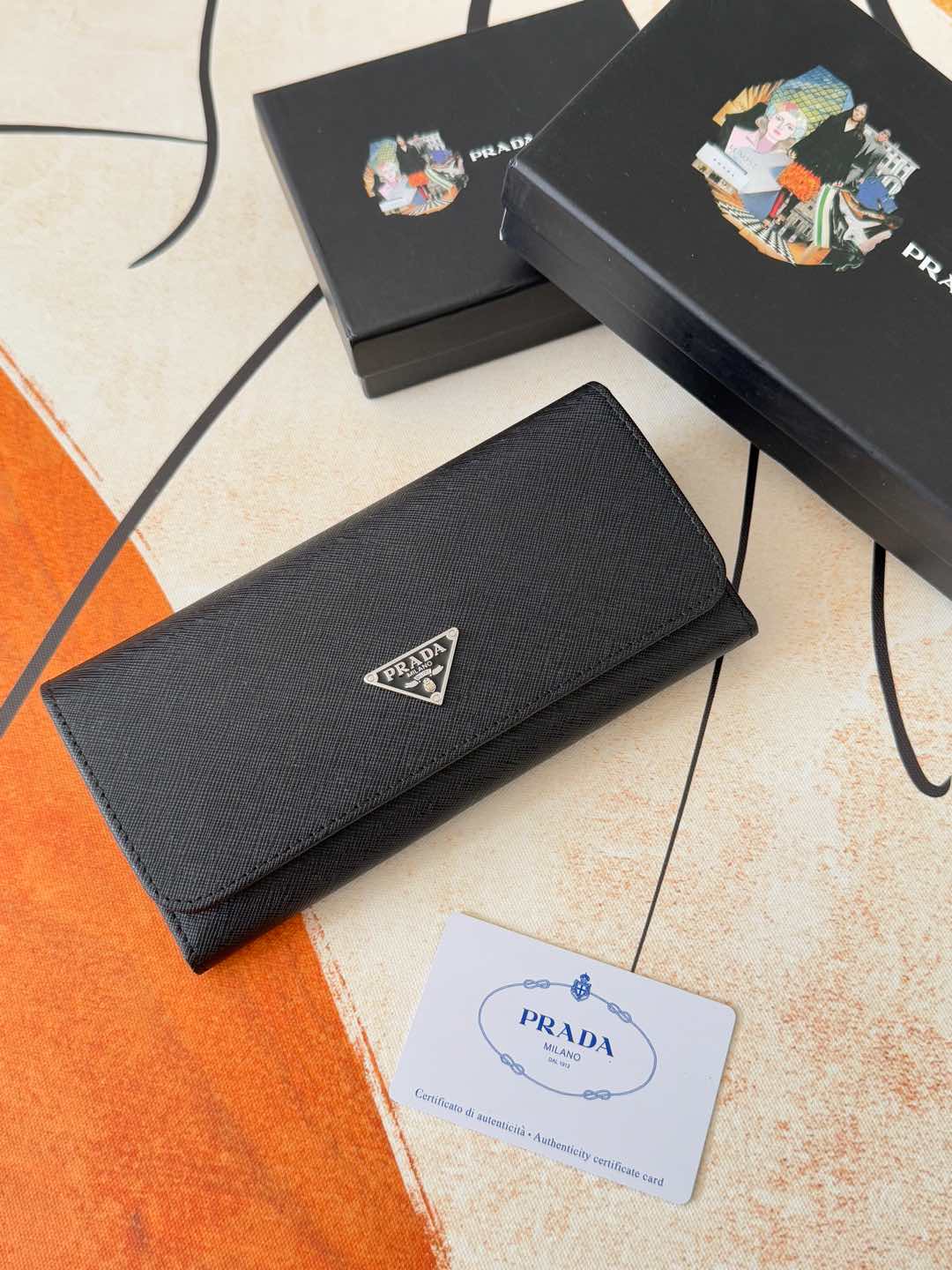 プラダ LM1132 ショルダーバッグ 金色金具 原版十字纹