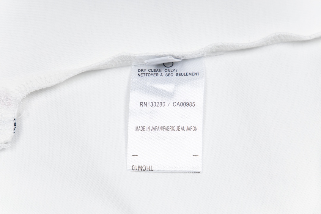 “Thom Browne Summer Lobster Short Sleeves Collection in 280g Fabric” - 图片 8