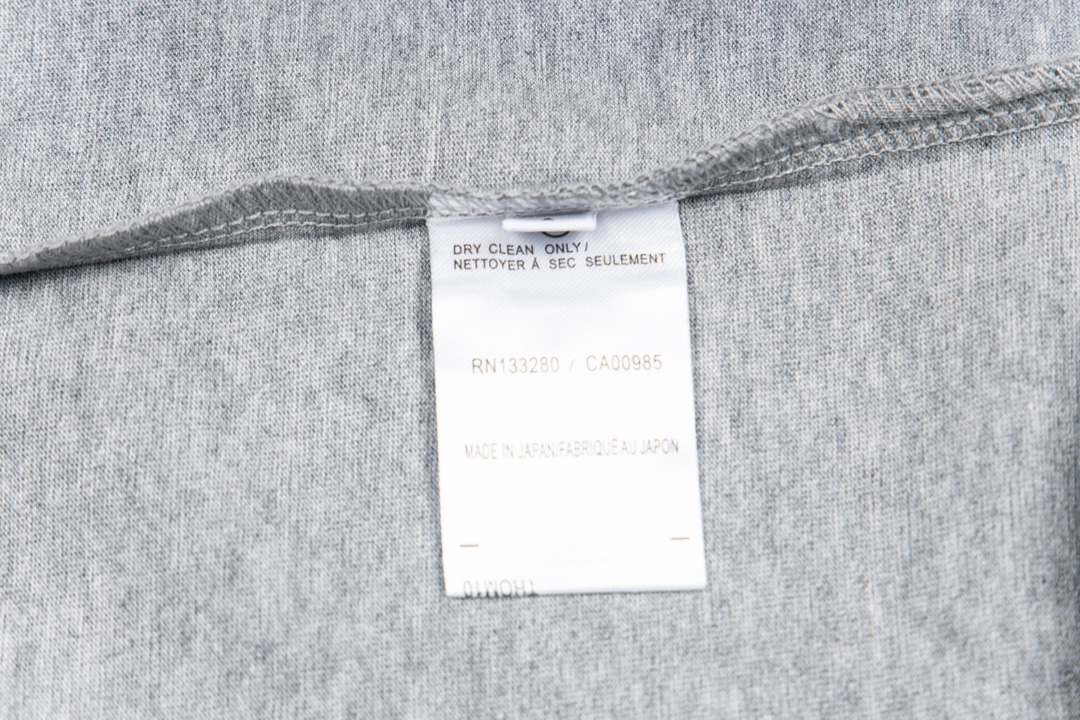 THOM BROWNE TB 24FW Seaboat Stamp Short Sleeves in Pure Cotton Material - 图片 5