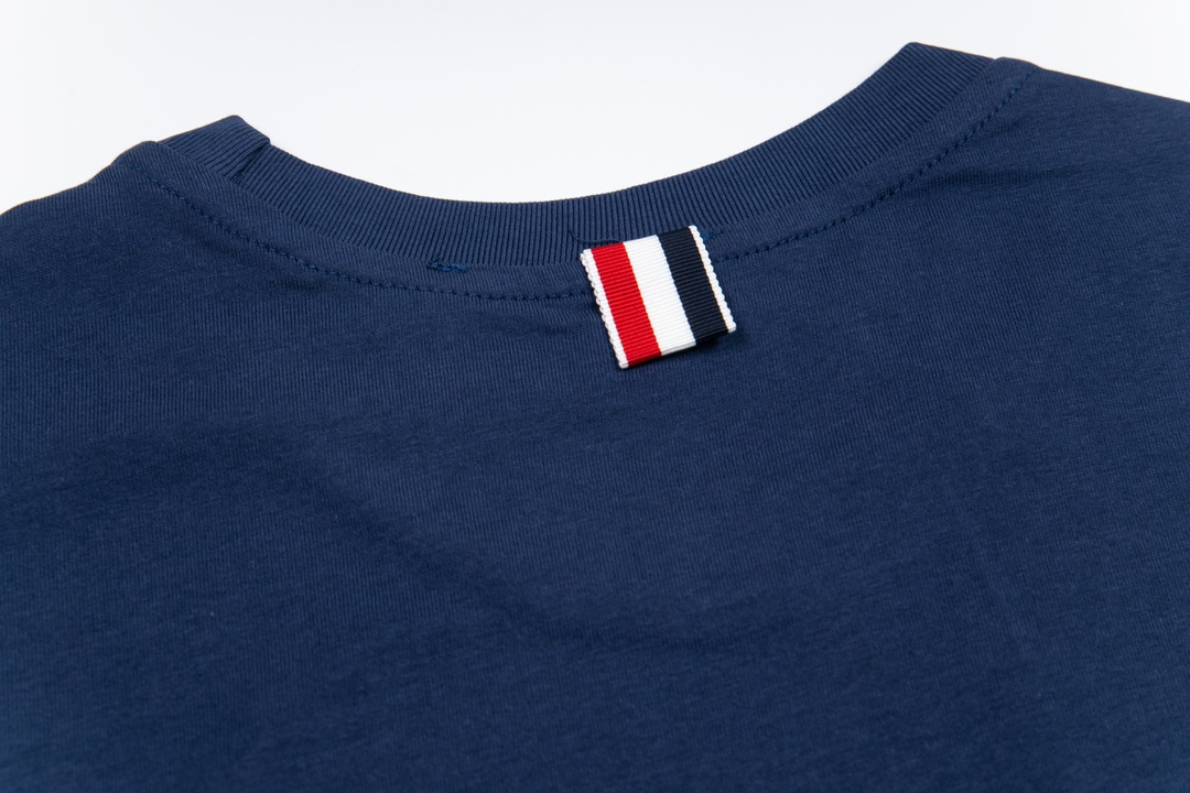 “THOM BROWNE TB 24FW Seaboat Stamp Short Sleeves: One-to-One Cotton Style” - 图片 6