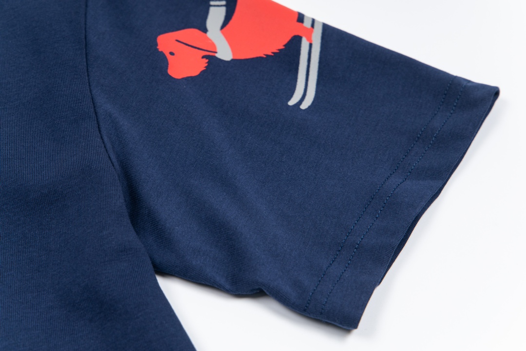 “1980s Inspired Thom Browne Skiing Dog Short Sleeves in Custom Fabrics” - 图片 5