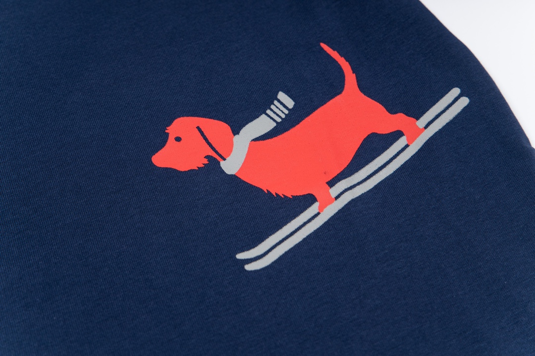 “1980s Inspired Thom Browne Skiing Dog Short Sleeves in Custom Fabrics” - 图片 7