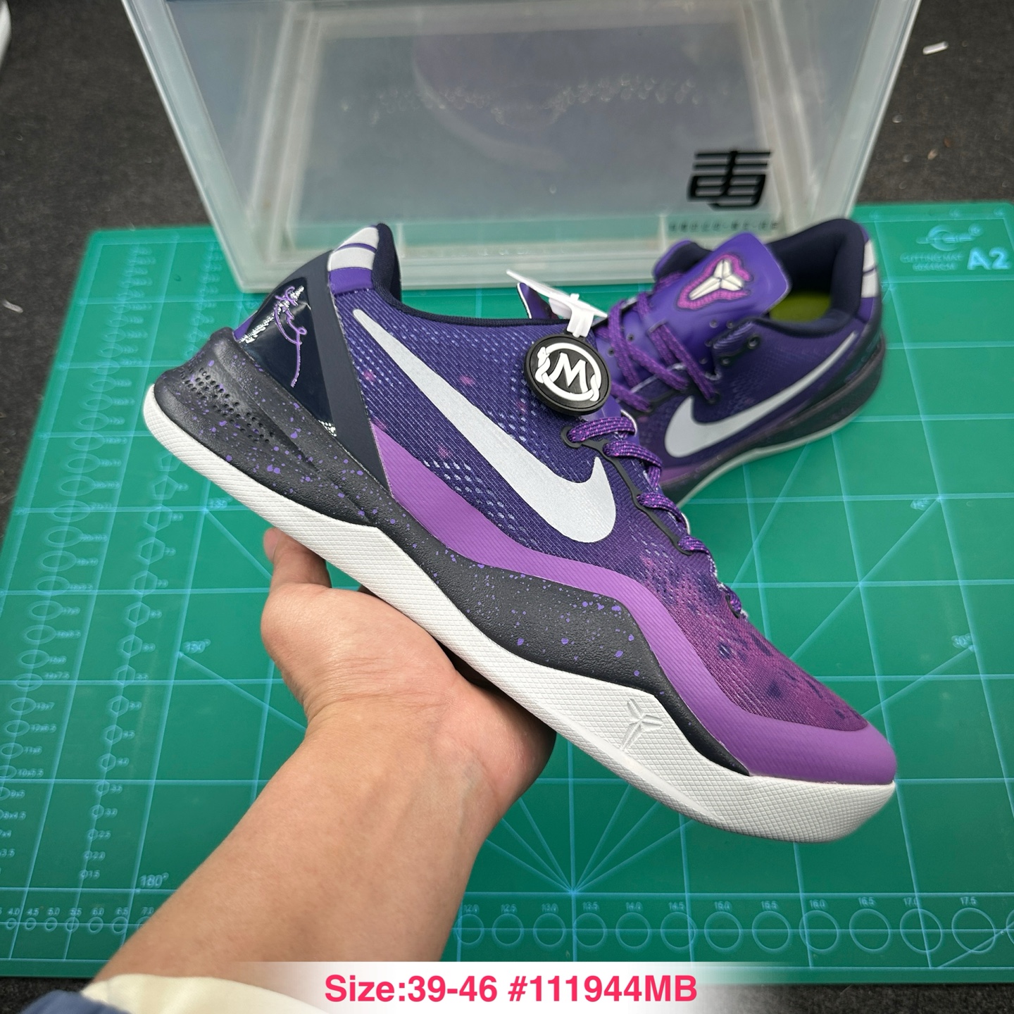 💯公司级🔥得 Nike Zoom Kobe 8 科比8代防滑耐磨 减震透气 抗扭 圆头 织物 实战训练 篮球鞋 ✈️货号: 555035-500 配置: ZoomTubro缓震; 足弓TPU抗扭; 足弓碳板抗扭; 缓震胶 ❤️.