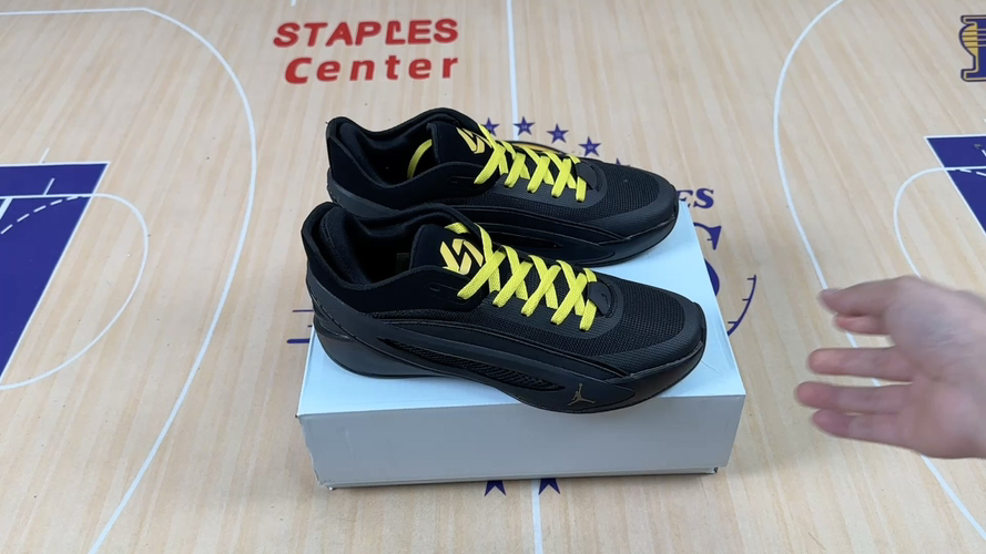 _dLg9shTbH_cX2pZtEXmYlnJt3RSfs22gvrEH0rA