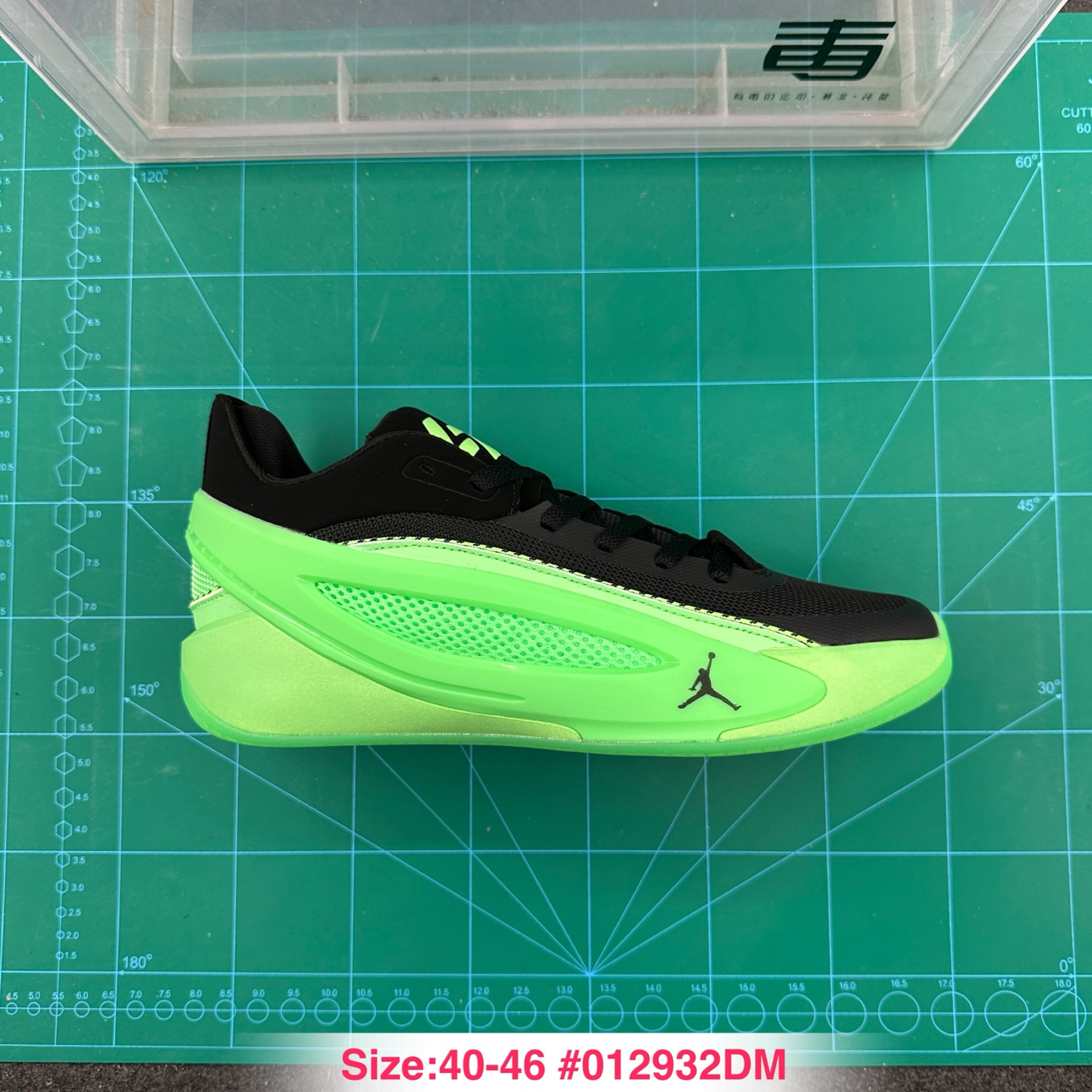 _dxy9sLD3X9McdHXuvzD-qfihA4f4B-GInLVzNFQ