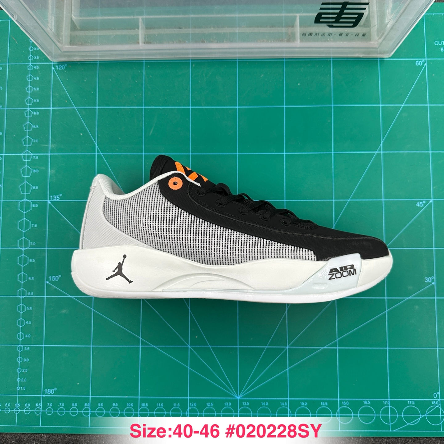 集🈴图💰140
🔥💯公司级🔥🉐Jordan LUKA .77 PF 东契奇 低帮 室外 篮球鞋
✈️货号: 
❤️尺码:40-46