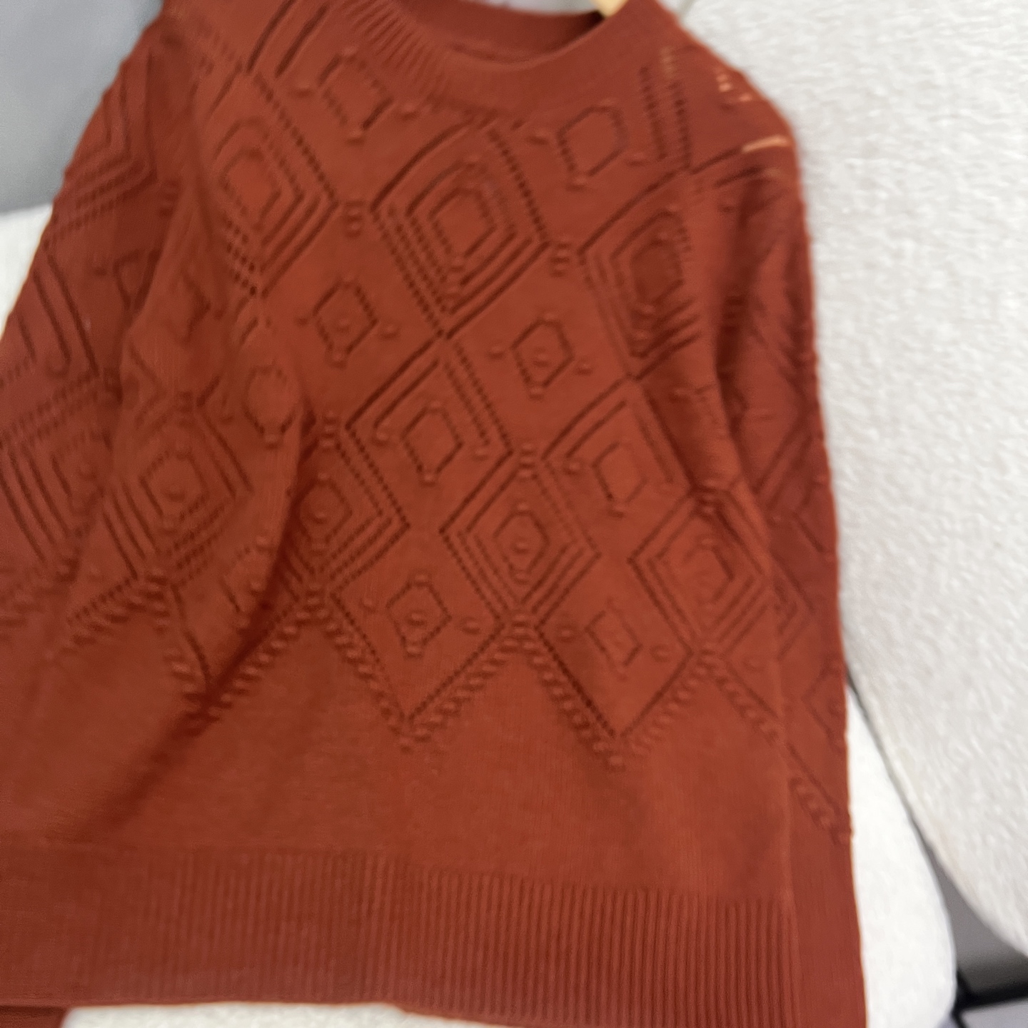 Elegant Women's Cashmere Sweater with Diamond Pattern - Soft & Comfortable 7 i1758267634984 998 0 5