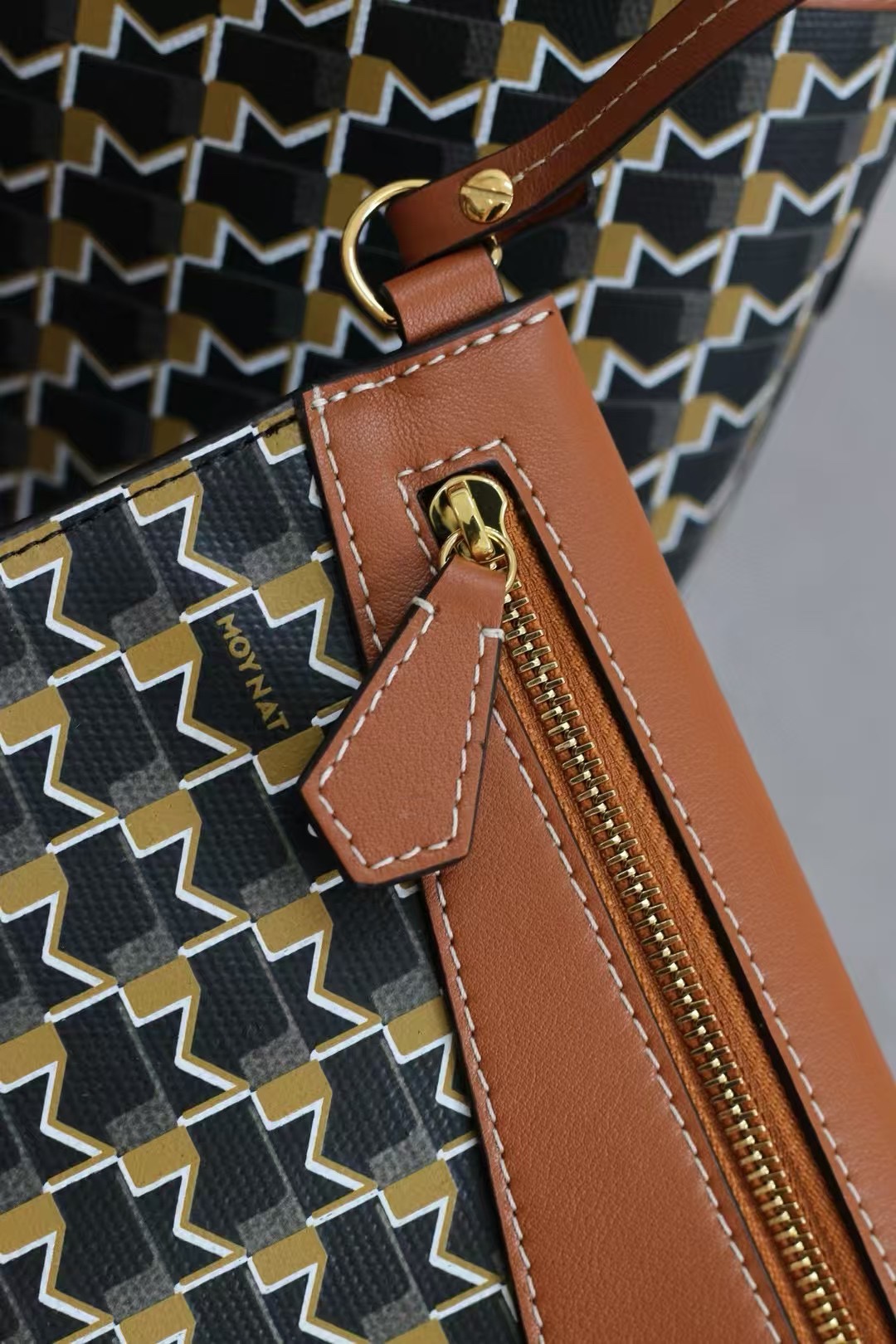 完美精湛的工艺制作 才能挑不出任何的毛病。