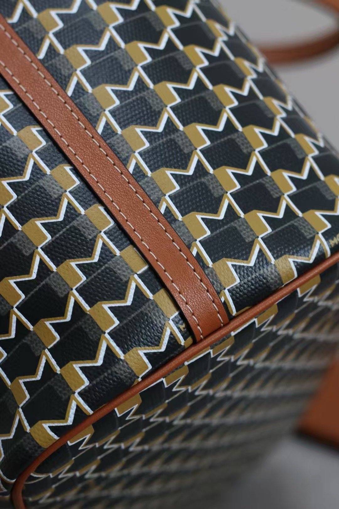 完美精湛的工艺制作 才能挑不出任何的毛病。