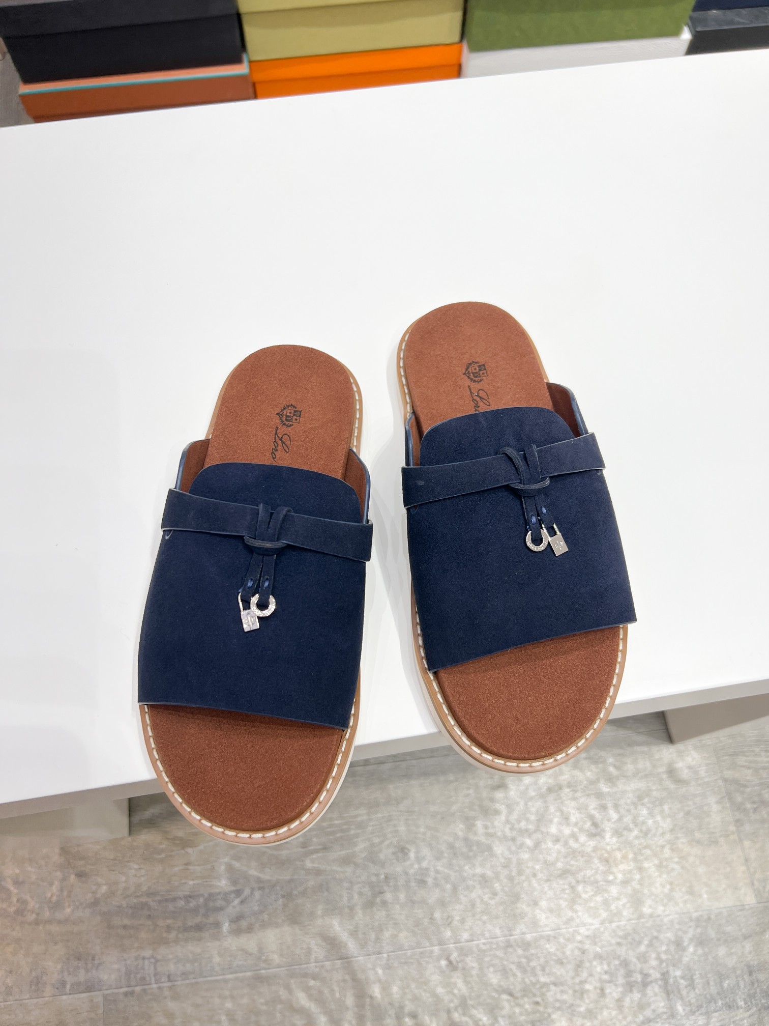 Loro Piana Classic Luxury Leather Shoe Loafer Ref.885D84B2 3