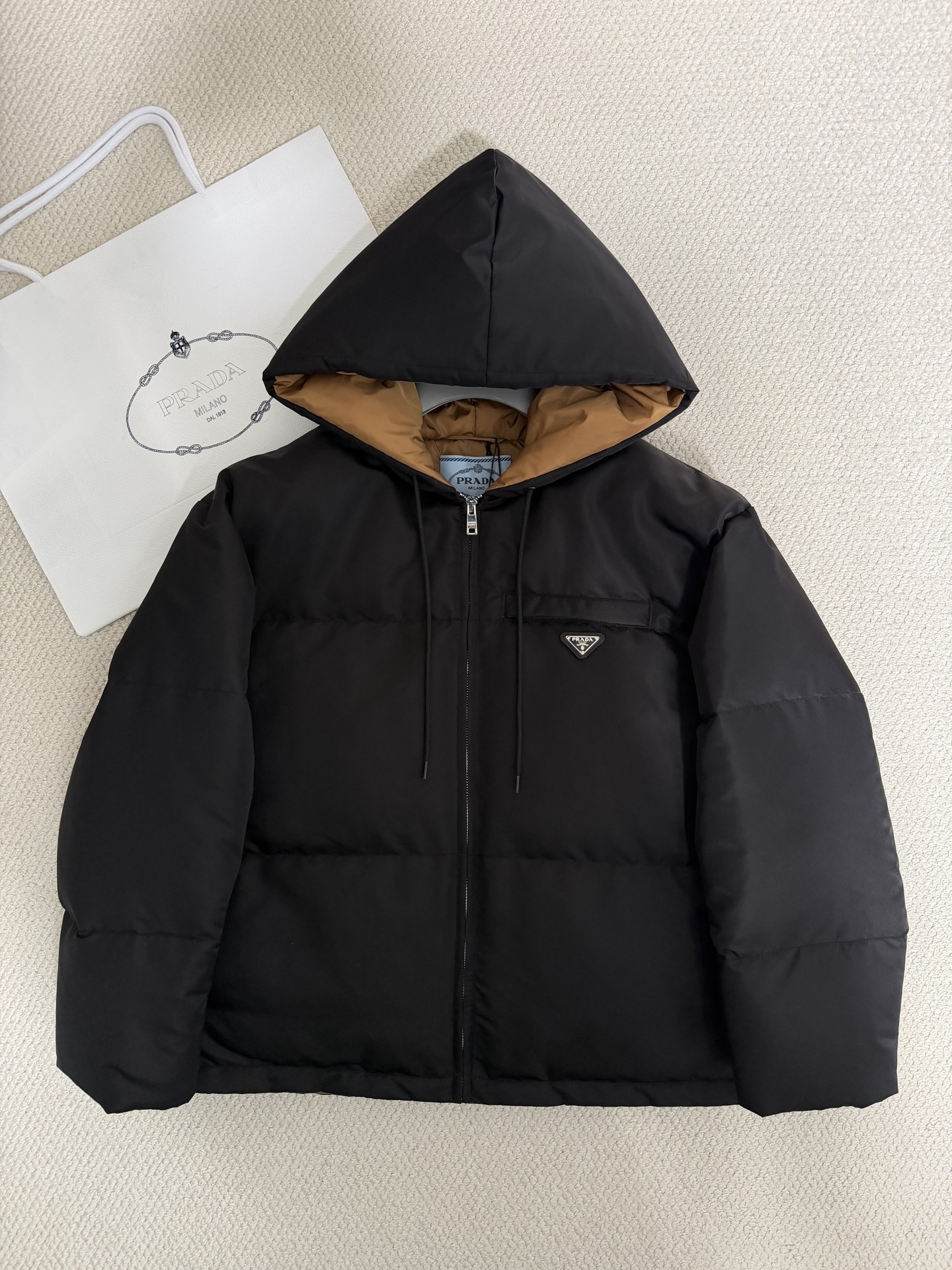 Prada Re-Nylon Padded Hooded Jacket: Lightweight, Waterproof, and Windproof 4 i1765154874216 2431 0 2