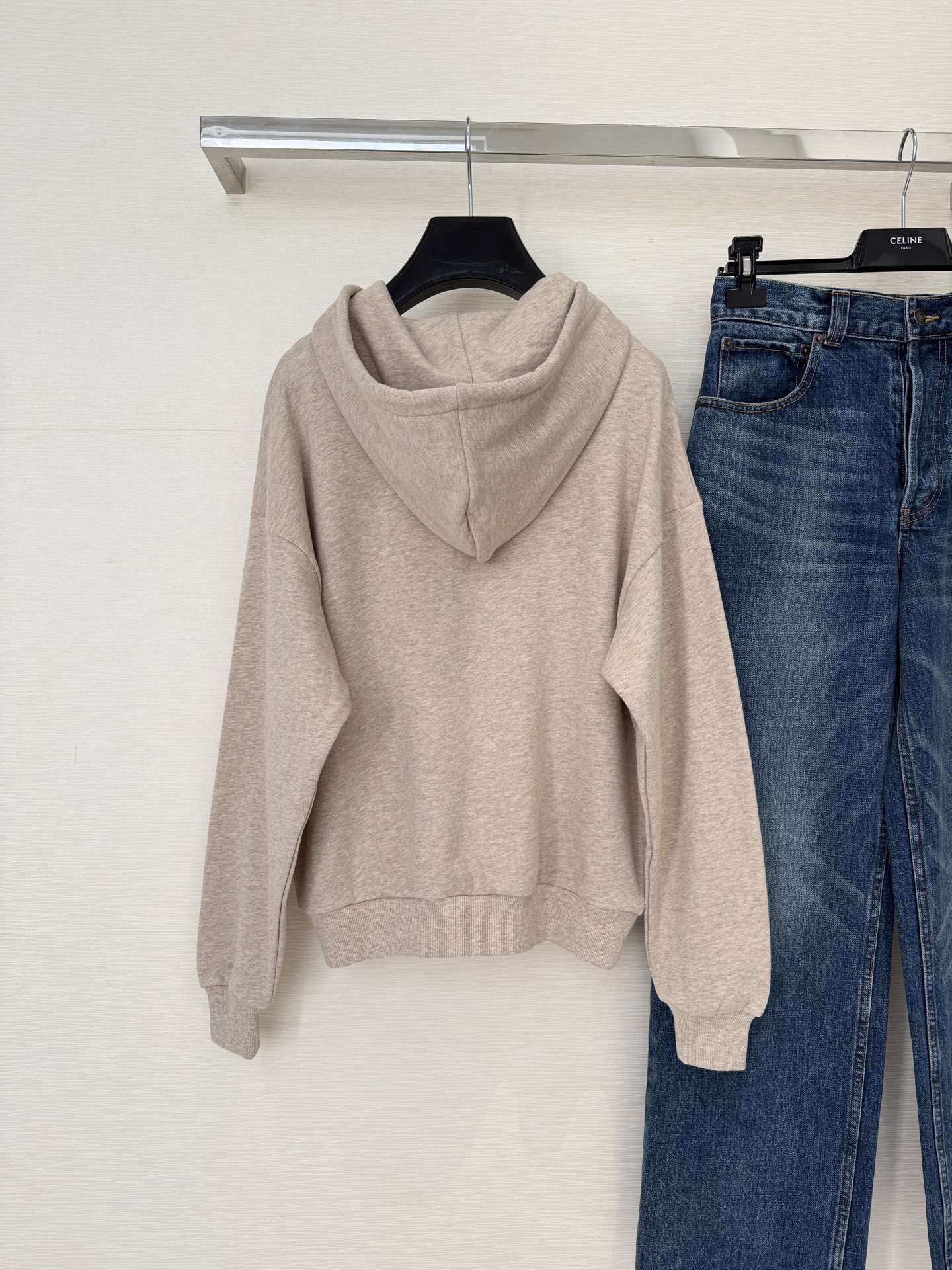 Celine Oat Hoodie: Soft Cotton-Cashmere Blend, Chic Embroidered Design 3 i1765155097920 6958 0 1