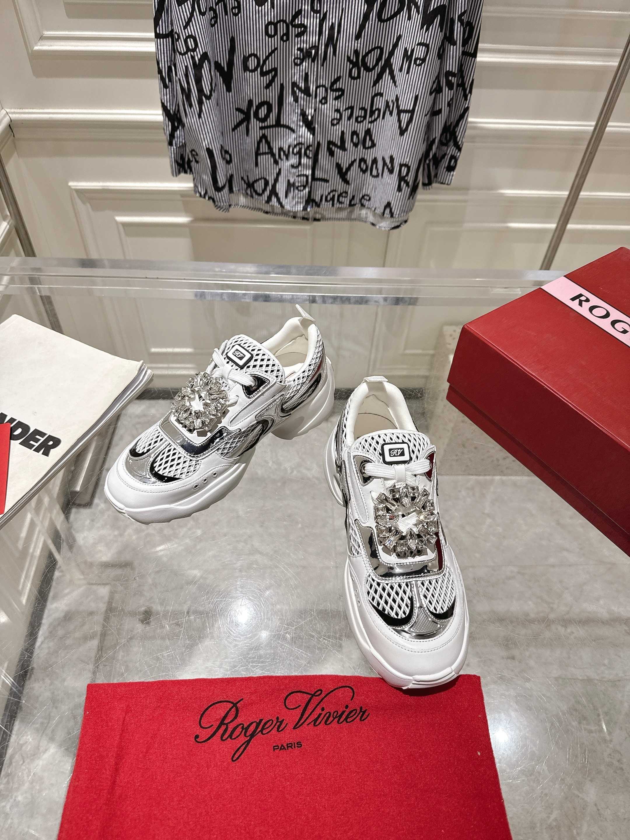 Limited Edition P8500 RV2025 Diamond-Deductible Sneakers with Custom Materials - 图片 5