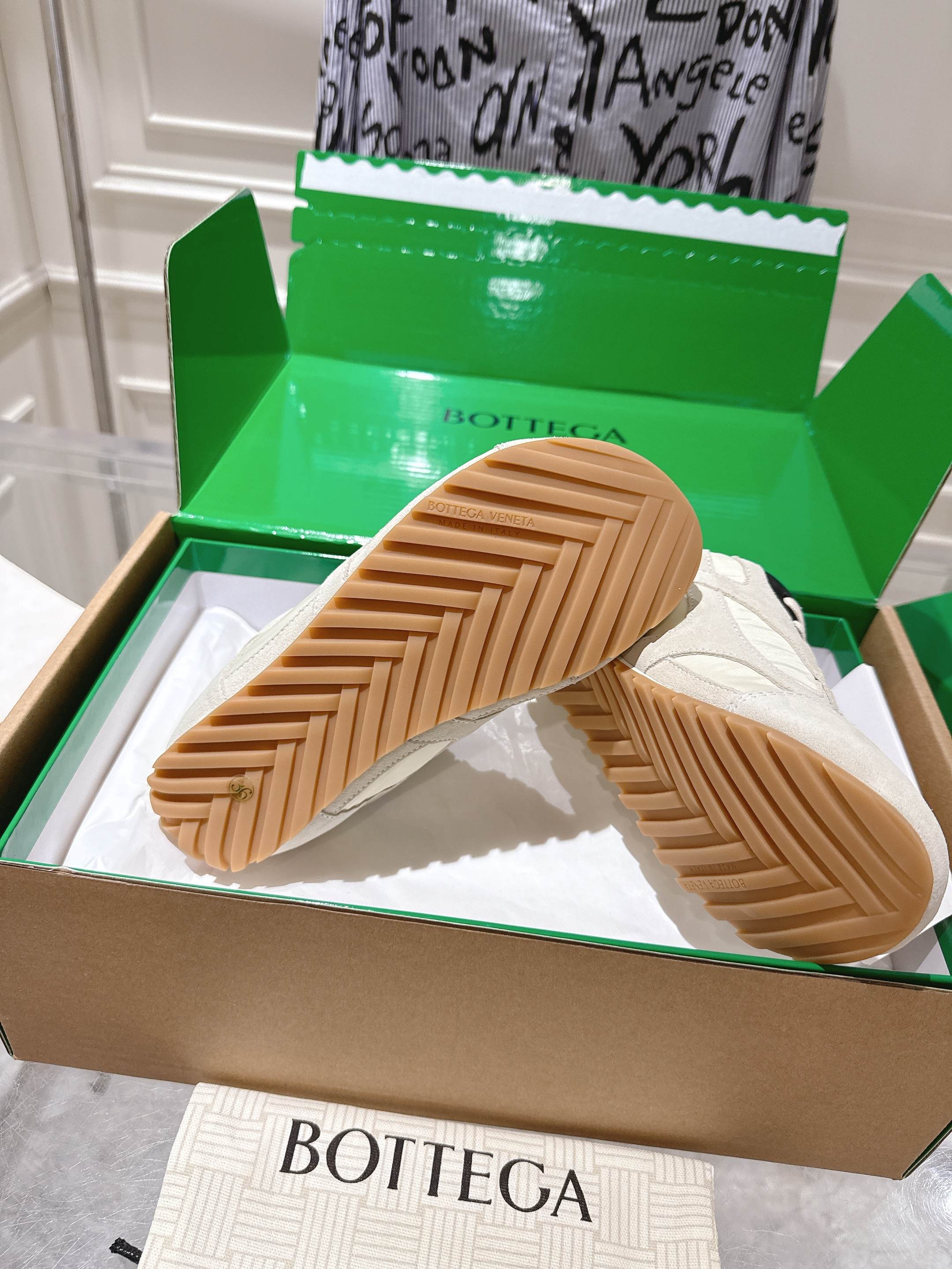 Bottega Veneta Sneakers