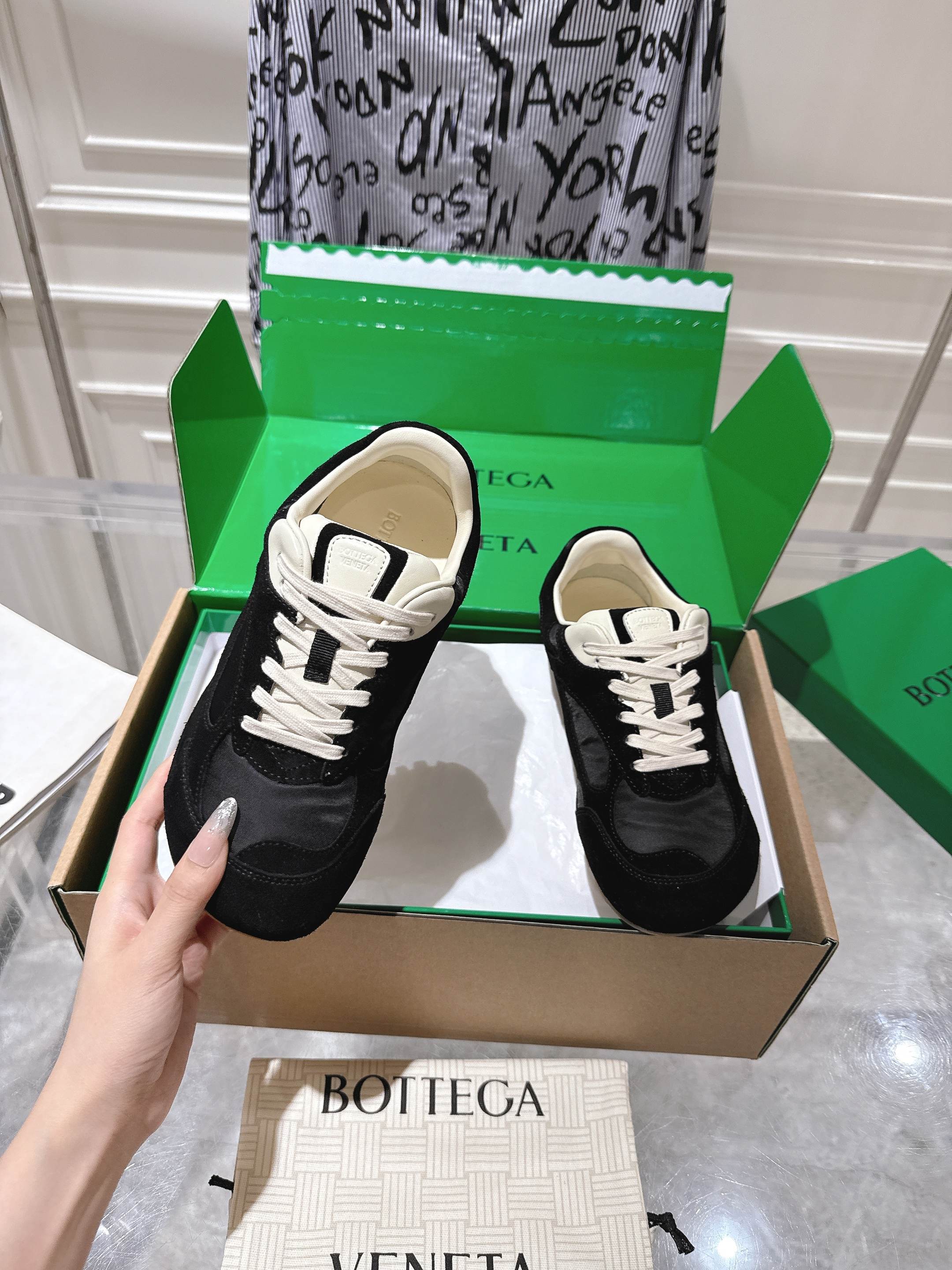 Bottega Veneta Sneakers