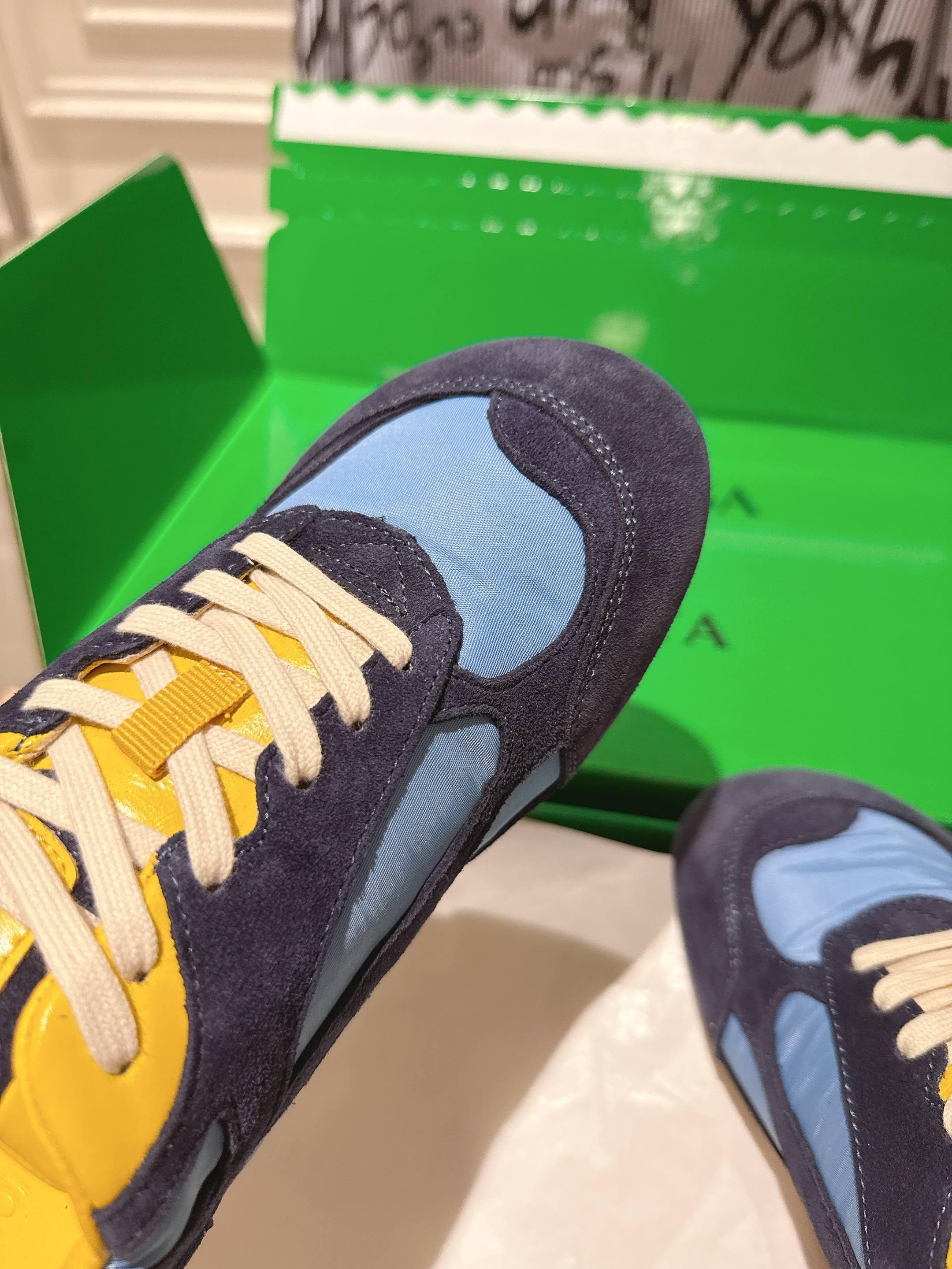 Bottega Veneta Sneakers