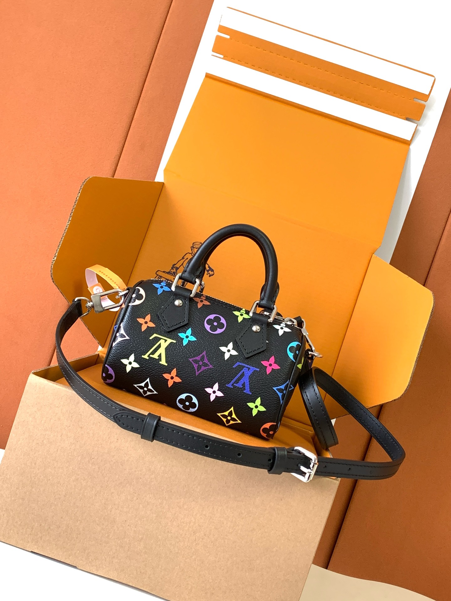 Louis Vuitton 全钢【 M13406黑彩 】本款