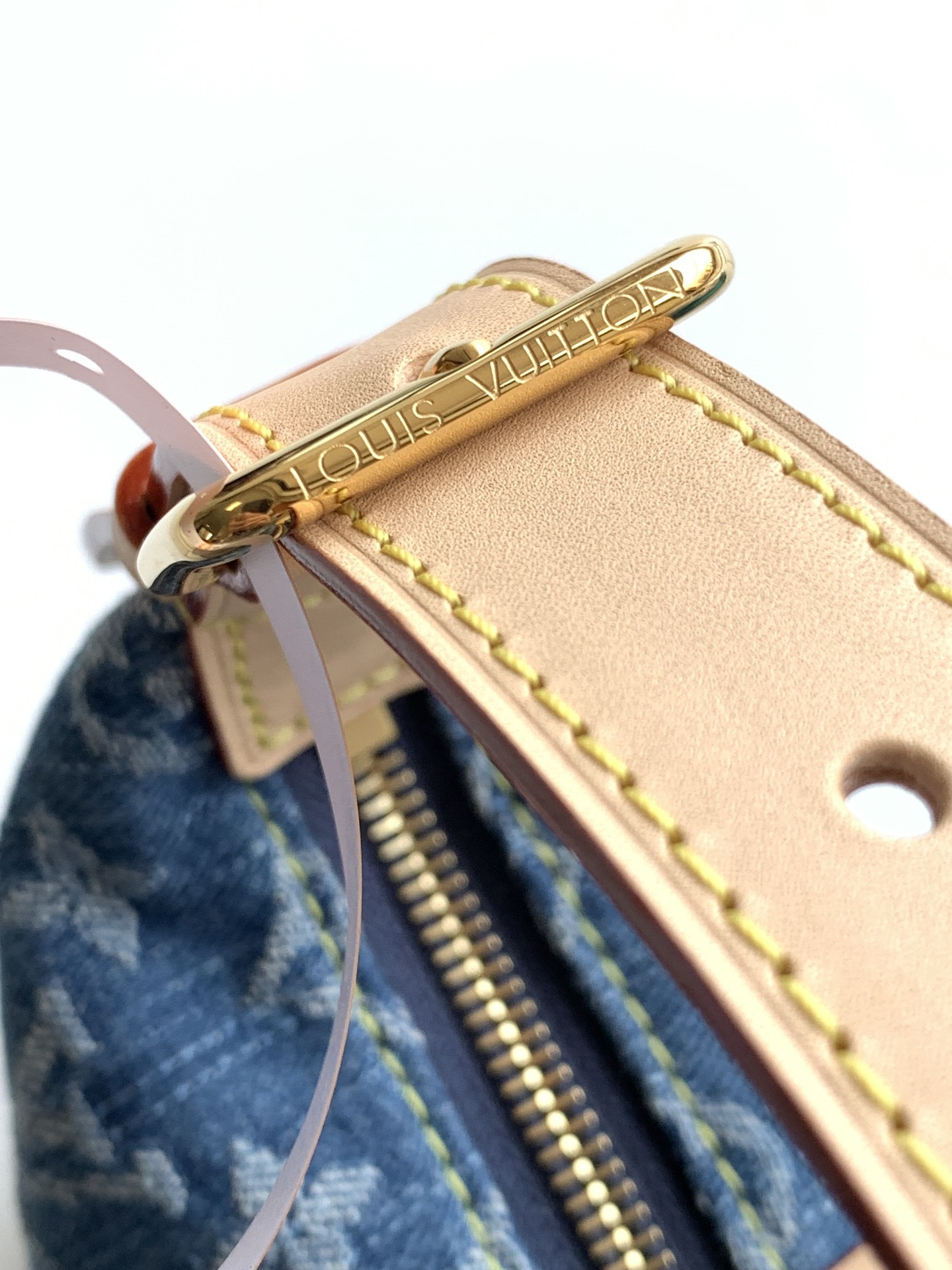 【特级MB牛仔布】HILLS POCHETTE 手拿包型号:M82949材料:A+级全钢五金,进口高弹面