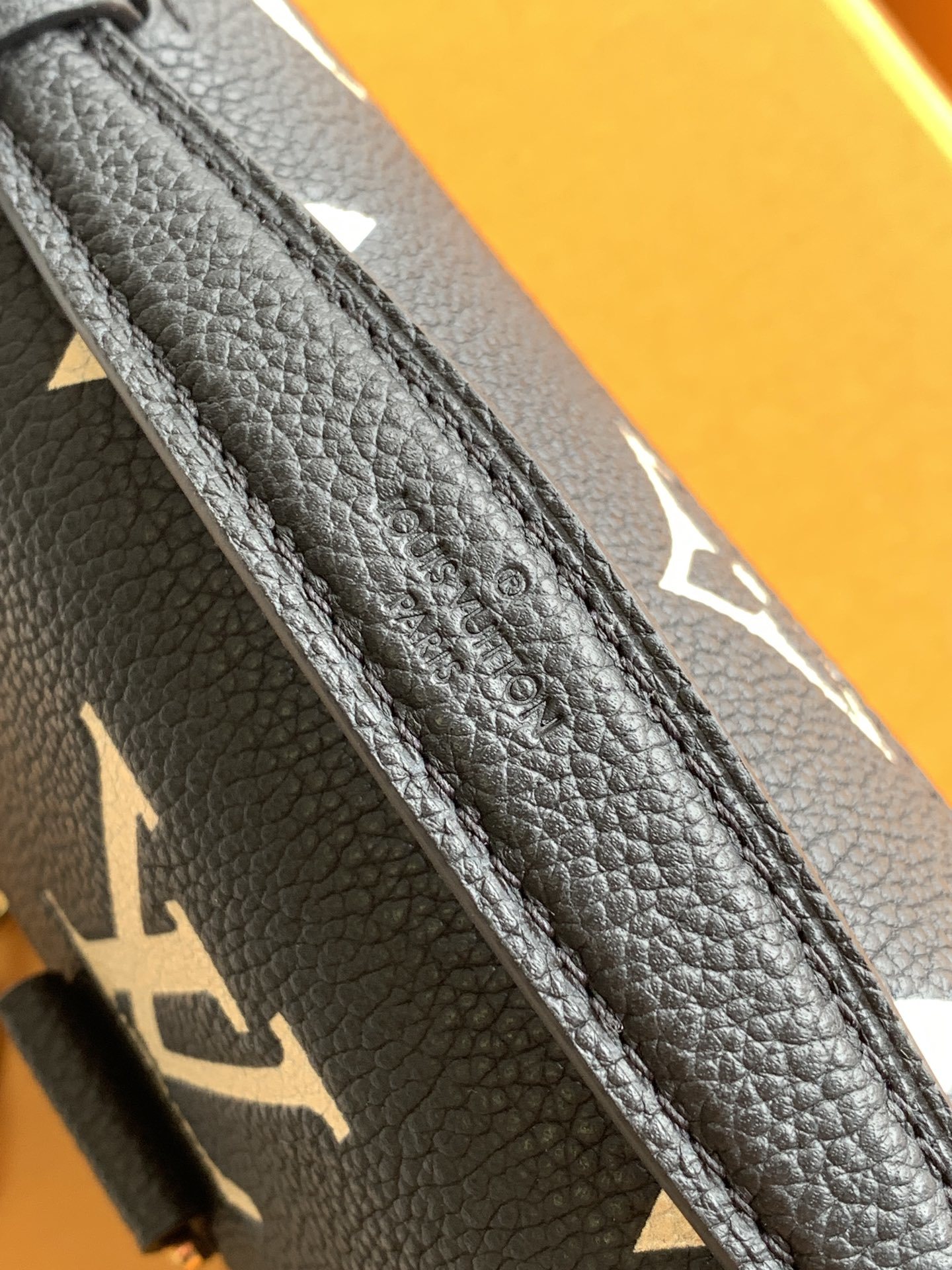 【特级MB芯片版原厂皮】本款 Pochette Metis East West型号:M46596黑色动态