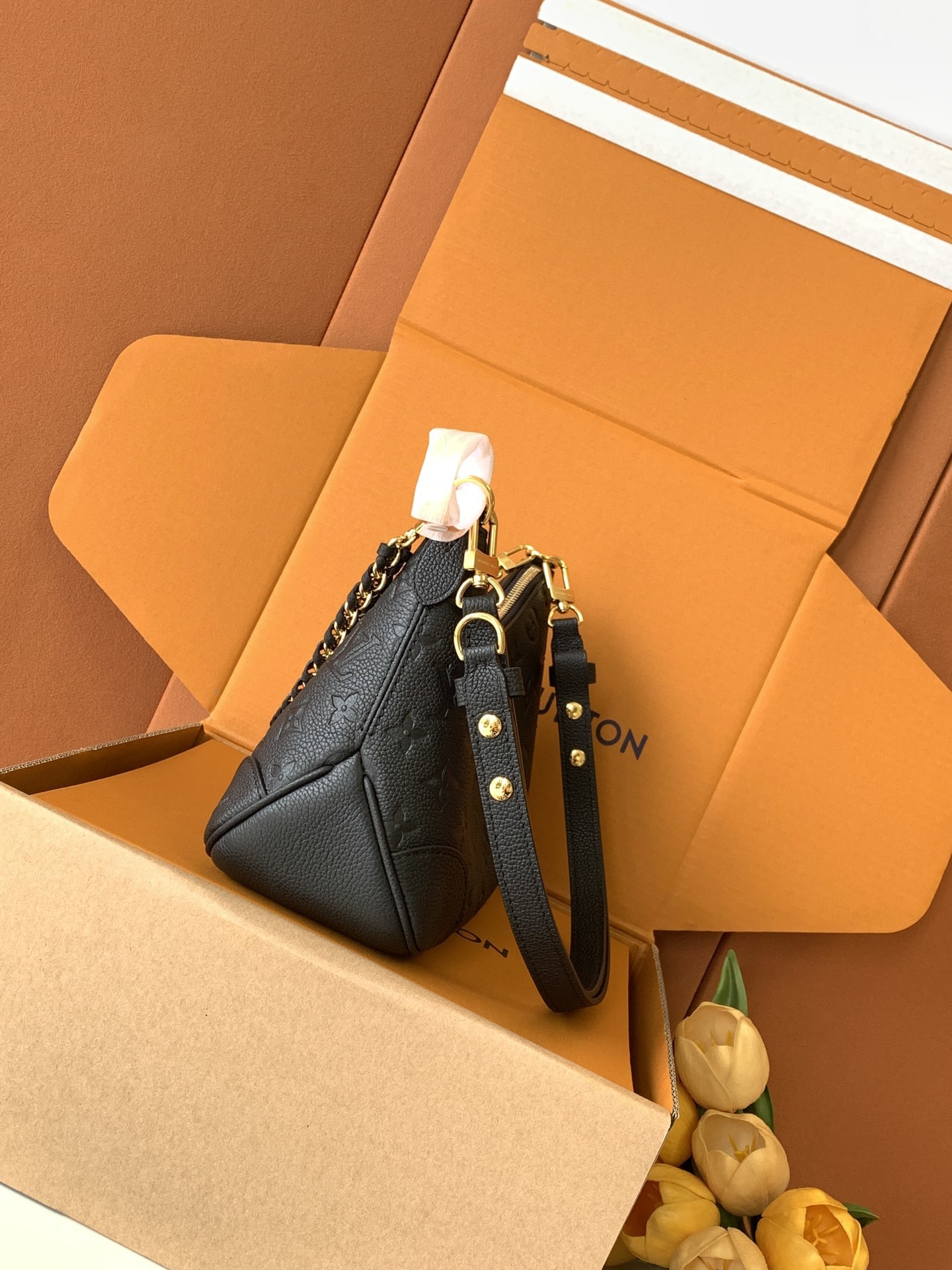 特级全钢 M12930特正版(动态码)(品质提升.专柜同步,动态电子芯片、礼品袋、保护纸,铜版电子标签、