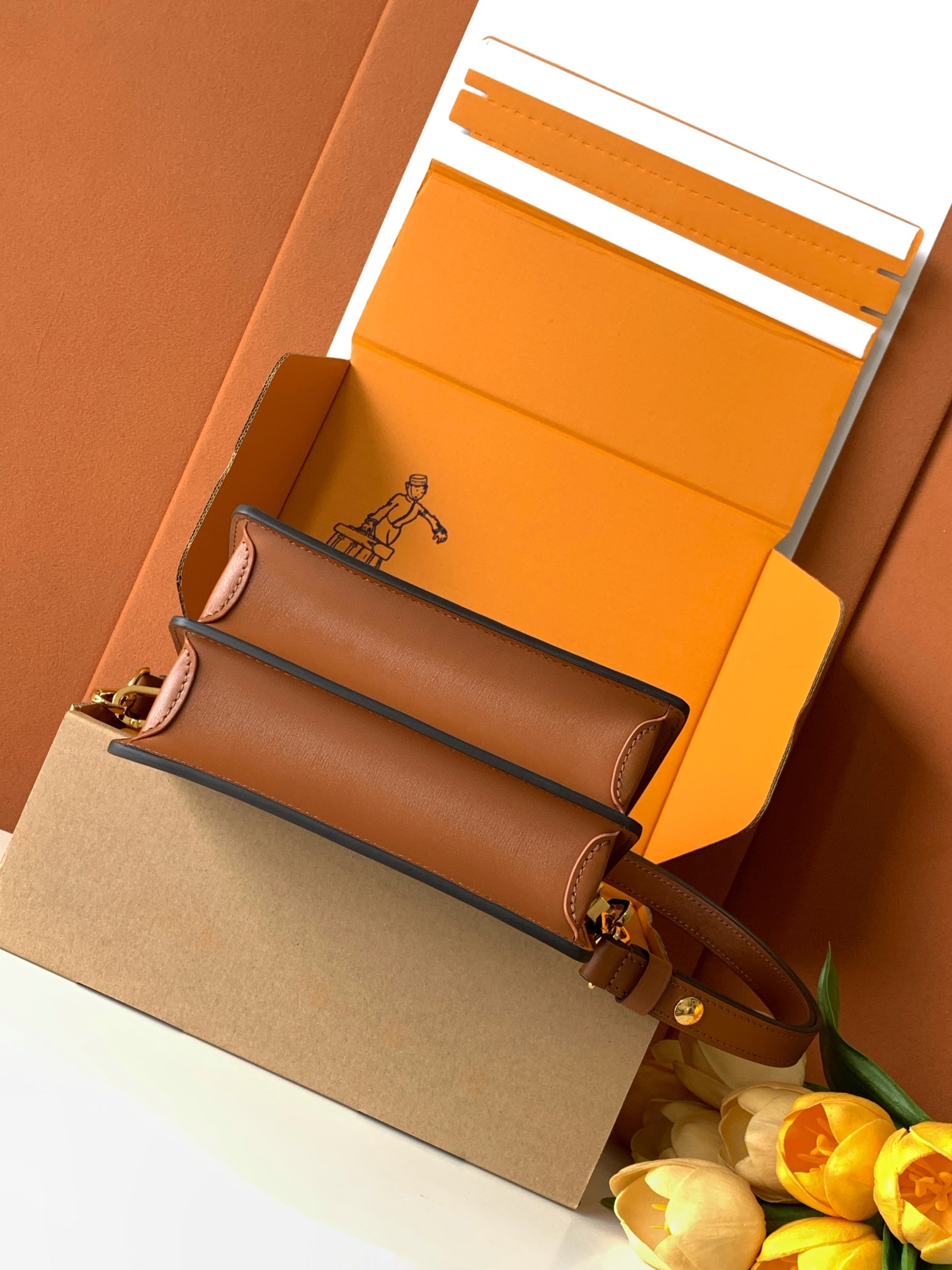 Louis Vuitton M45959【 加强版】Mini Dauphine手袋皮料是 代 意大利A级皮料