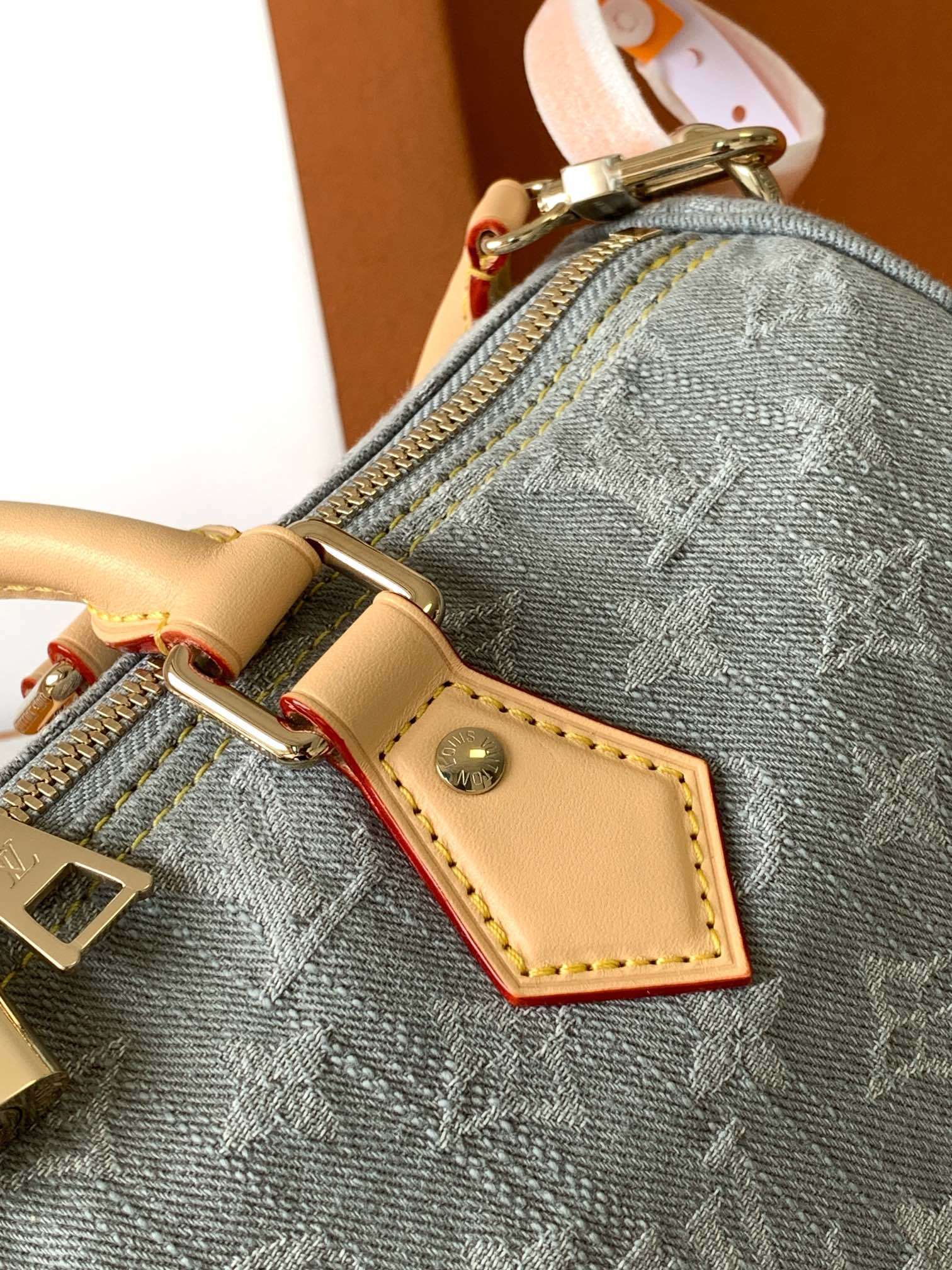 【特级MB牛仔布】SPEEDY SOFT 30 手袋型号:M13344材料:A+级全钢五金,进口高弹面料