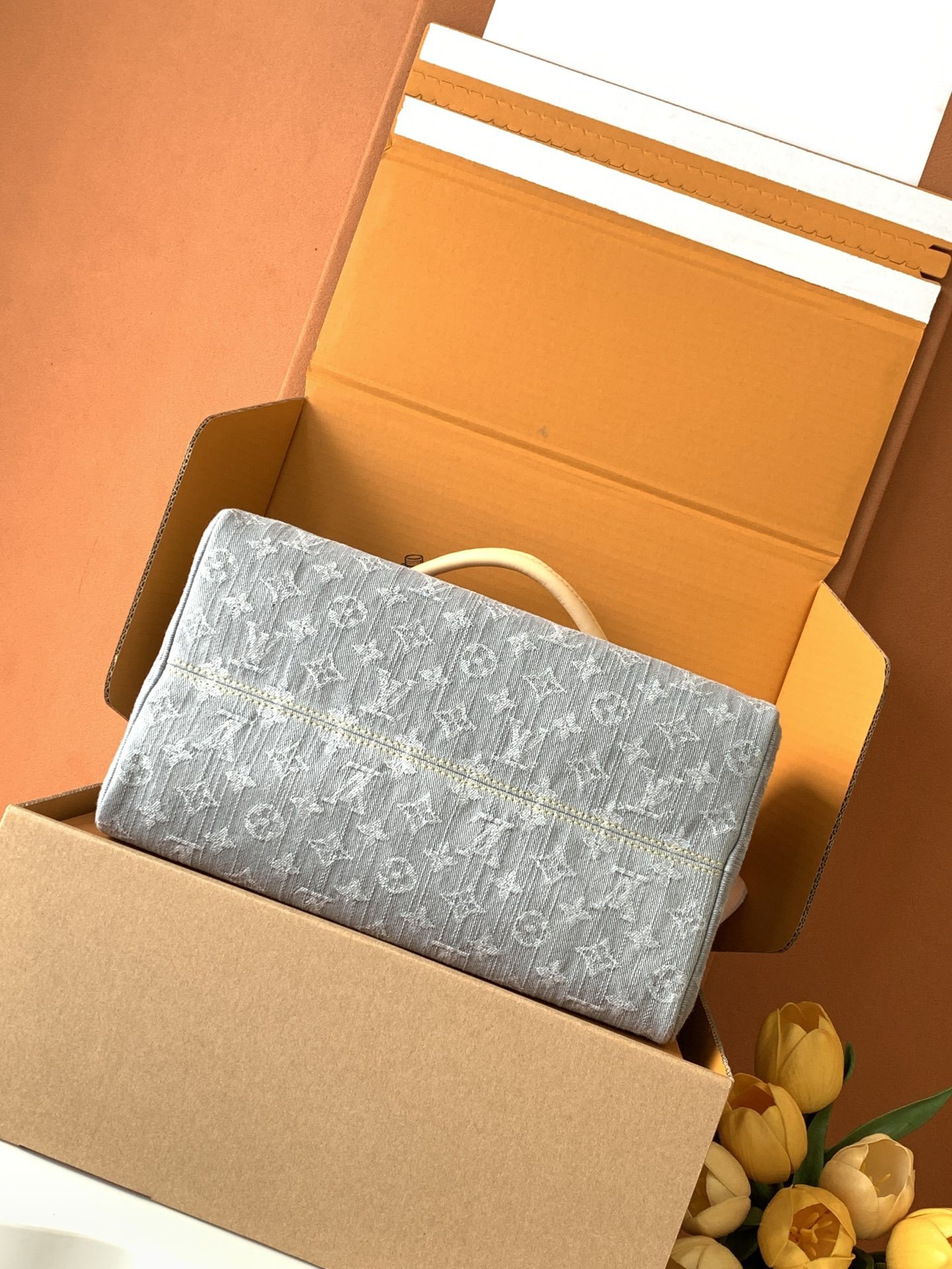 【特级MB牛仔布】SPEEDY SOFT 30 手袋型号:M13344材料:A+级全钢五金,进口高弹面料