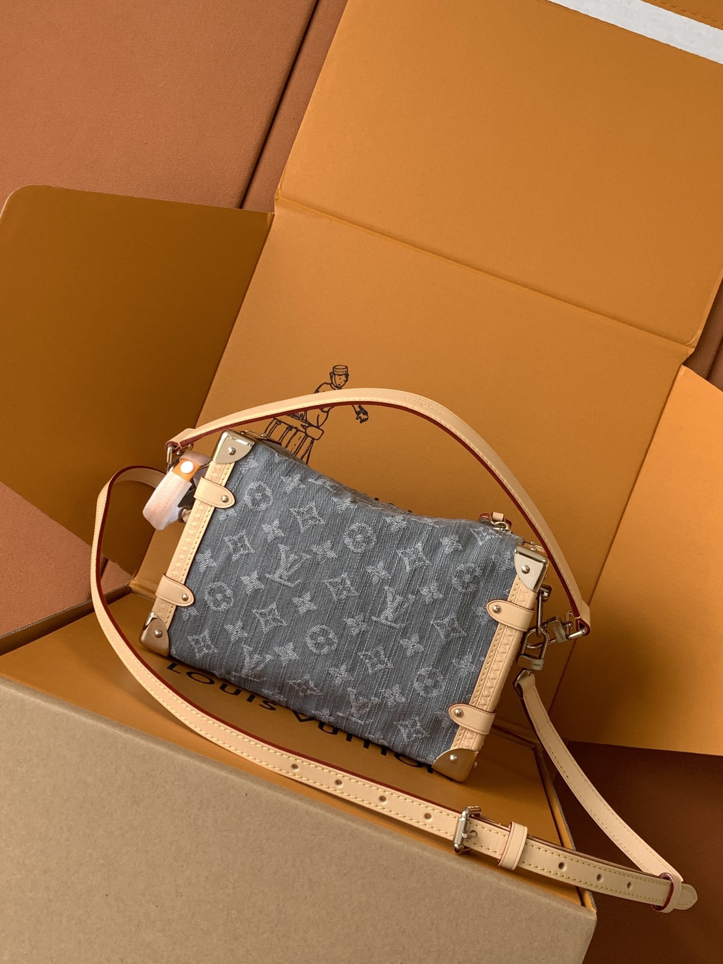 【特级MB163c芯片版原厂皮】SIDE TRUNK 中号手袋型号:M13285牛仔灰色材料:A级全钢五