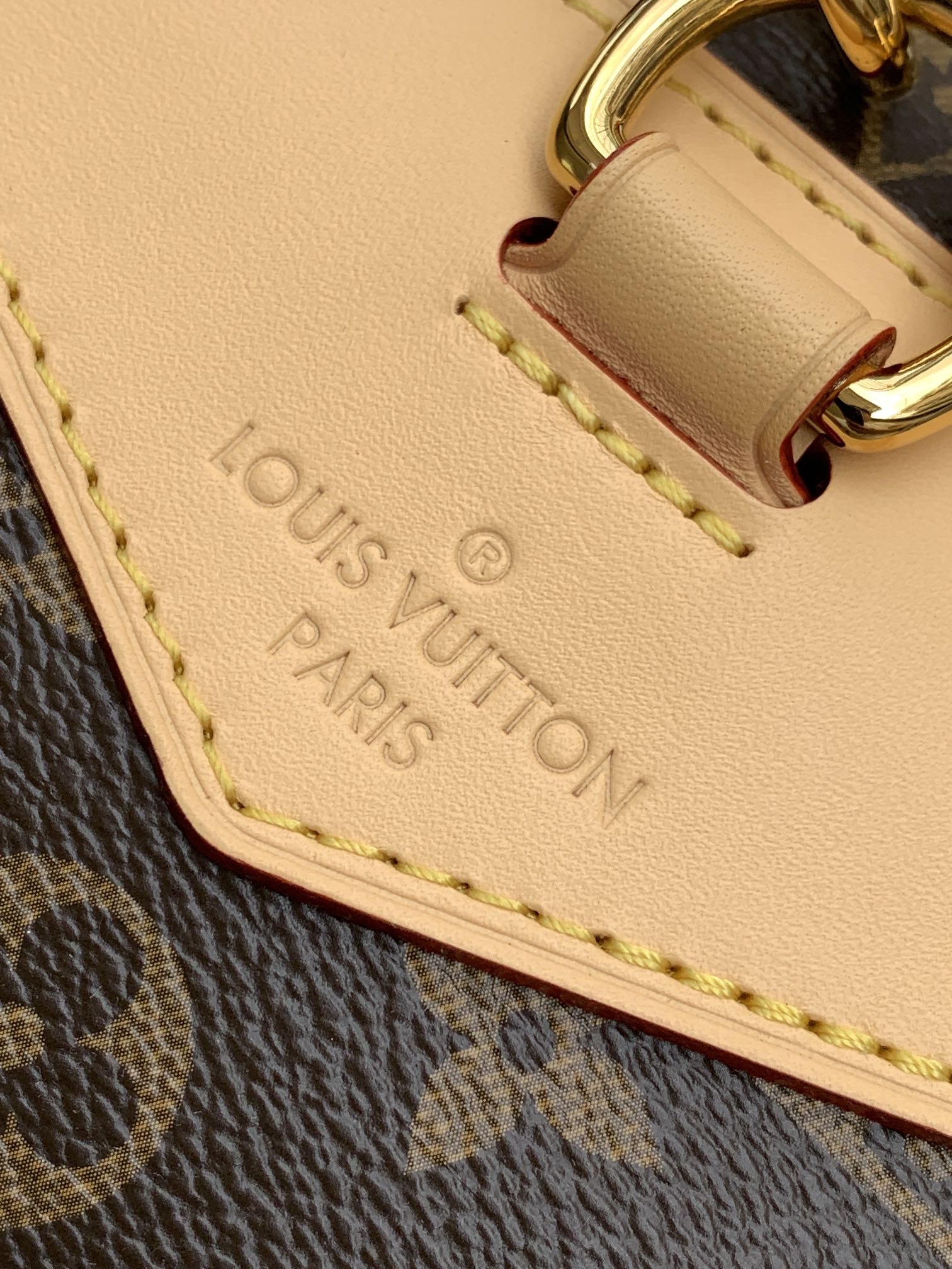 Louis Vuitton 全钢五金 M11198 （变码芯片）皮料是